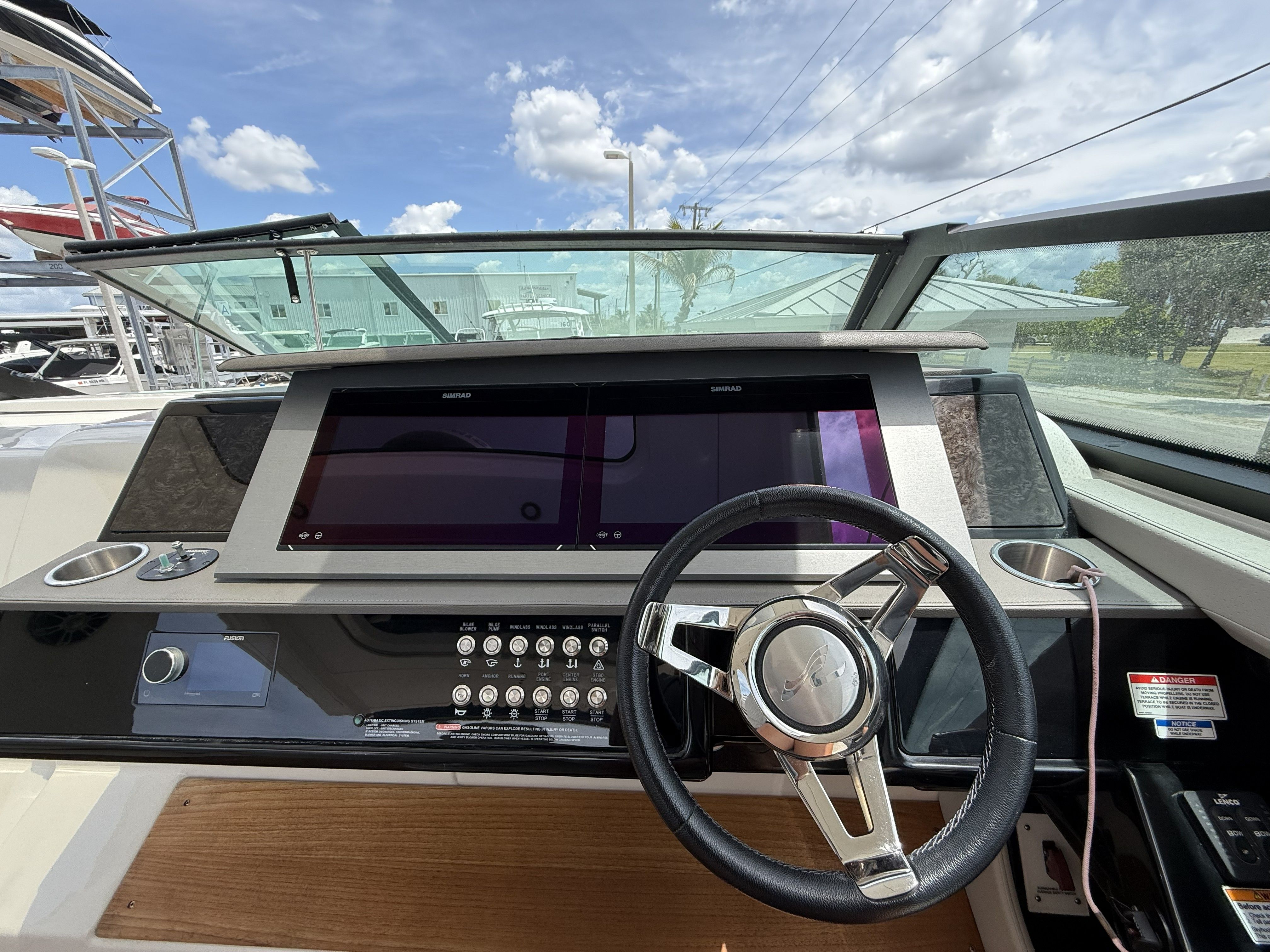 2020 Sea Ray SLX 400 Outboard - 14