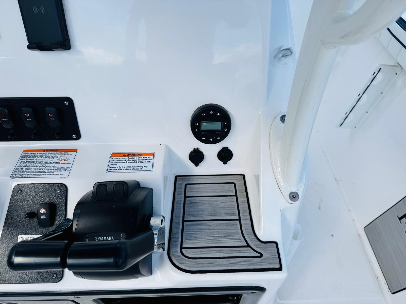 2024 Yamaha Boats 222 FSH Sport - 25