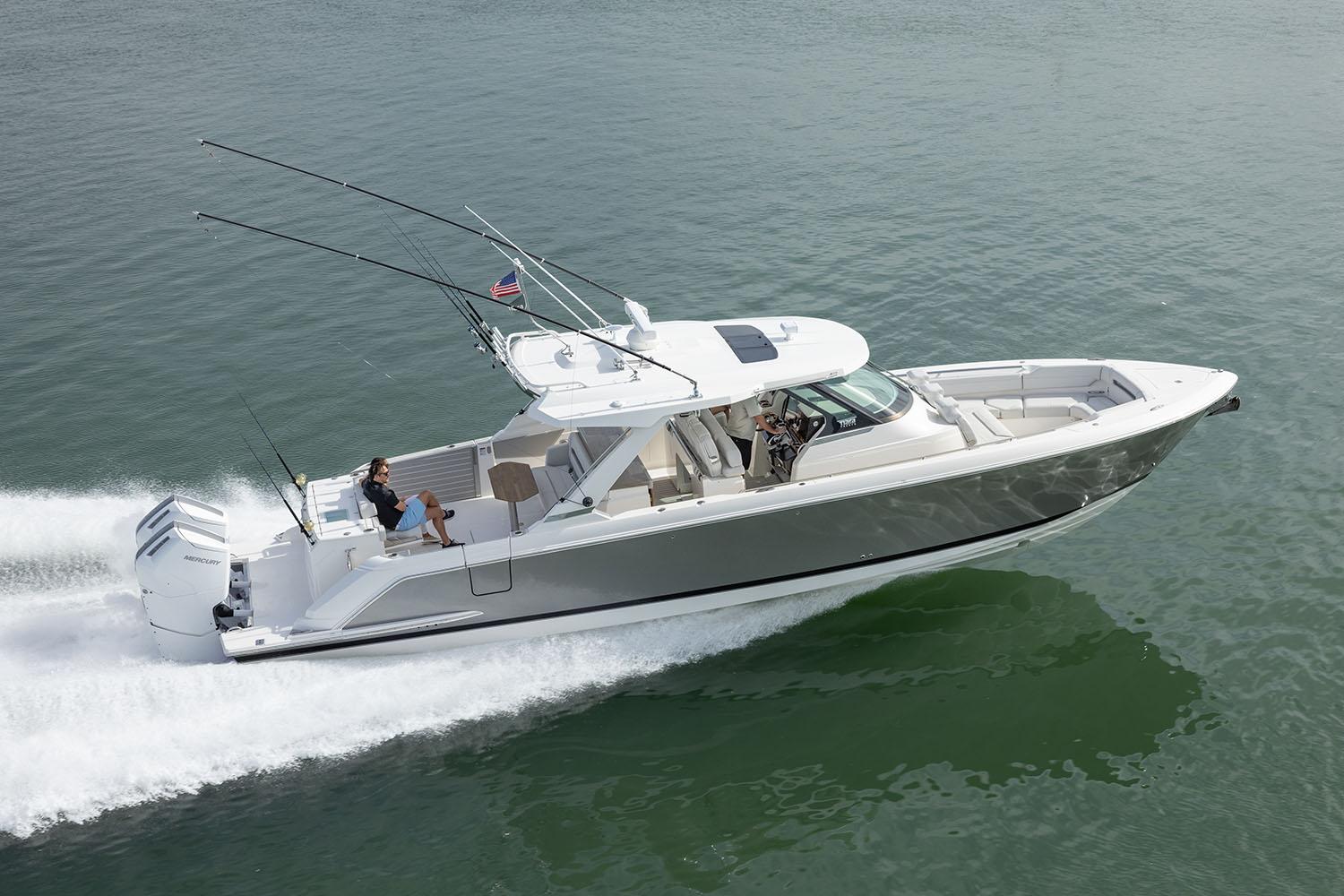 2026 Tiara Yachts 43 LS