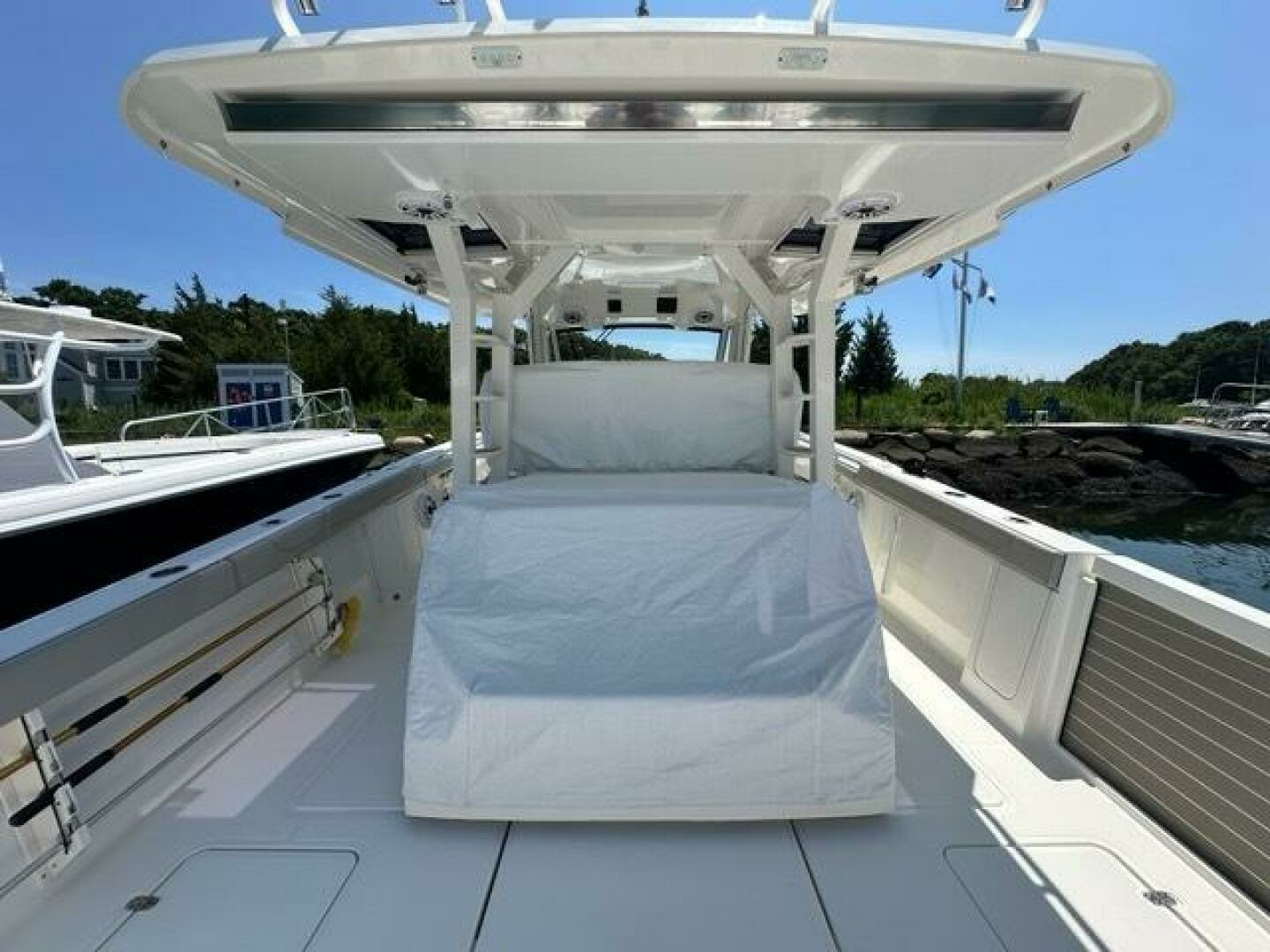 2021 Pursuit 428 Sport - Image 7