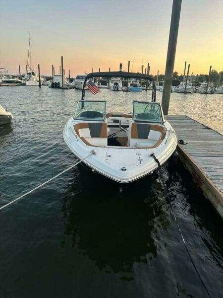2023 Chaparral 230 SSi