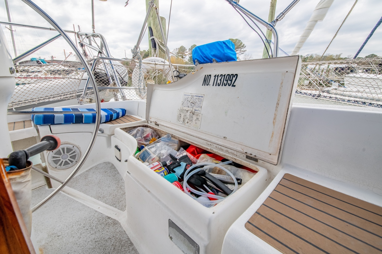 2002 Beneteau 393 - Image 22