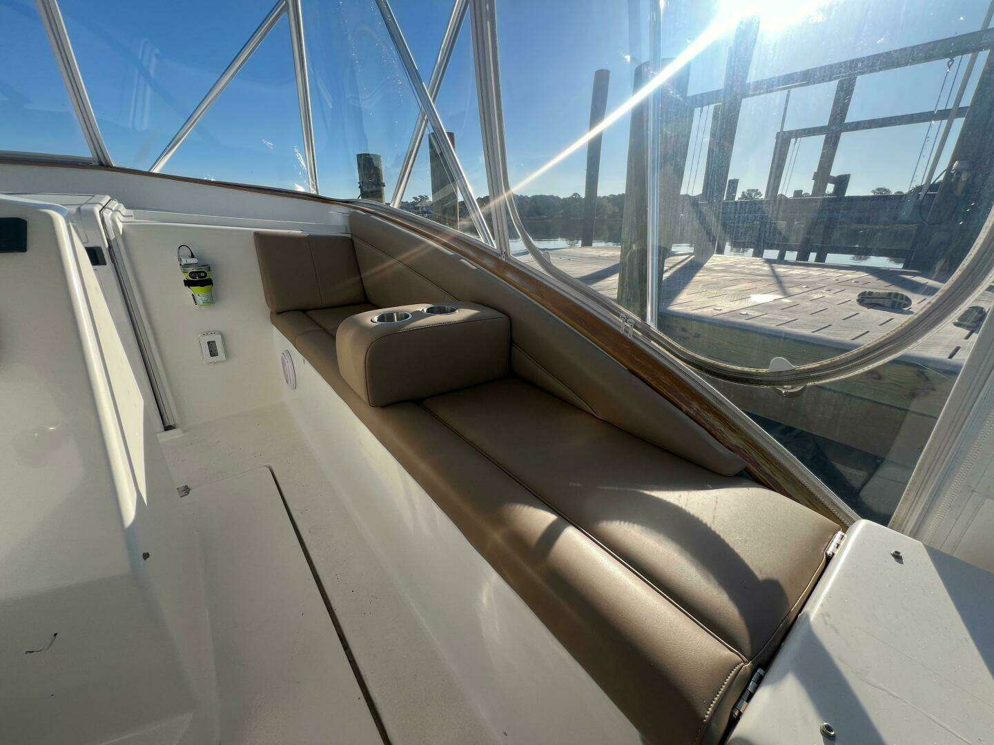 1998 Jersey Cape 36 Express - Image 18