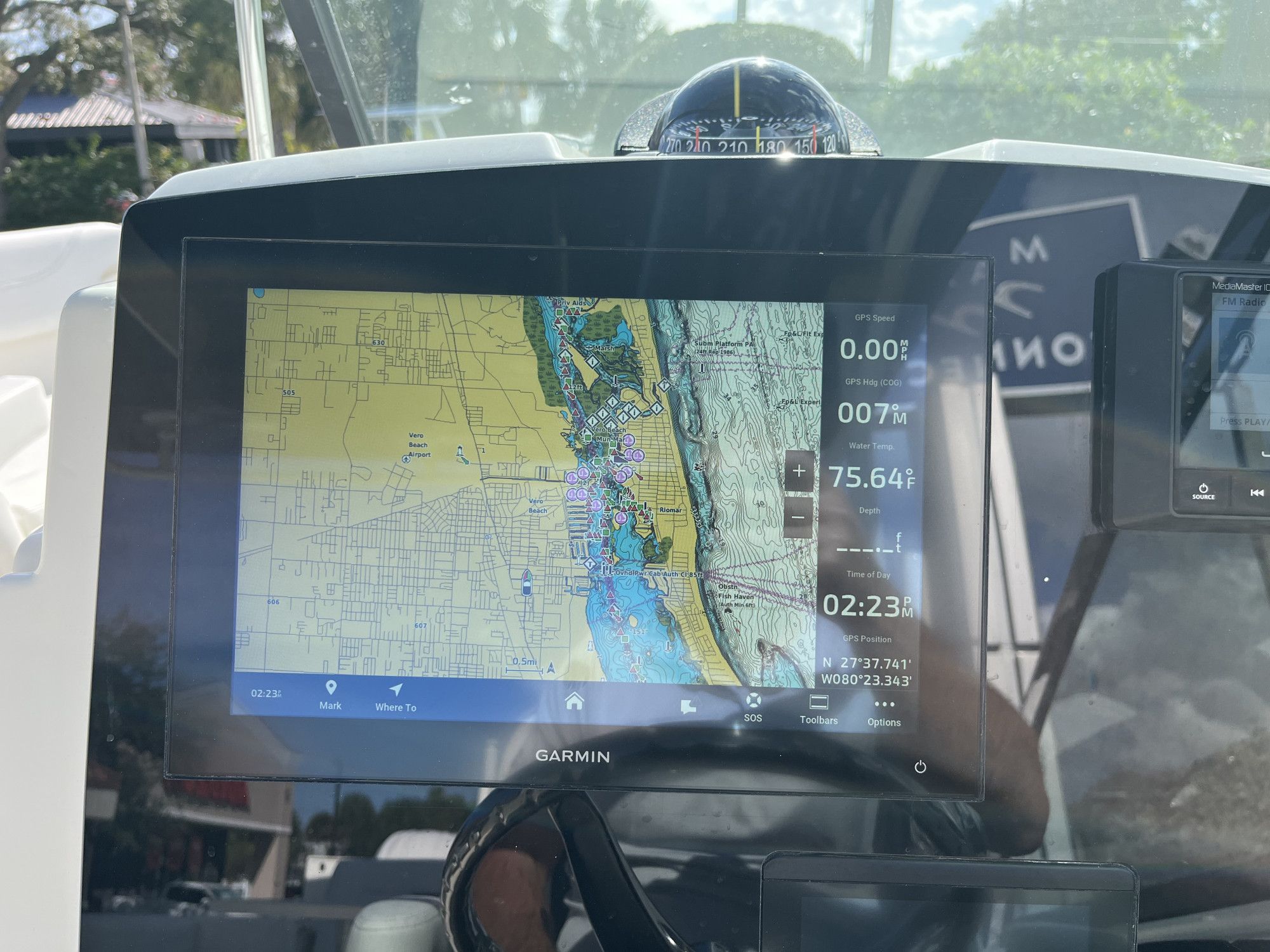 2026 Cobia 280 Dual Console - 39