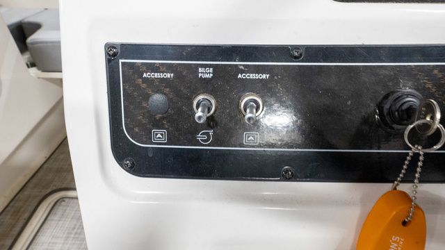 2023 Bayliner DX 2000 - 17