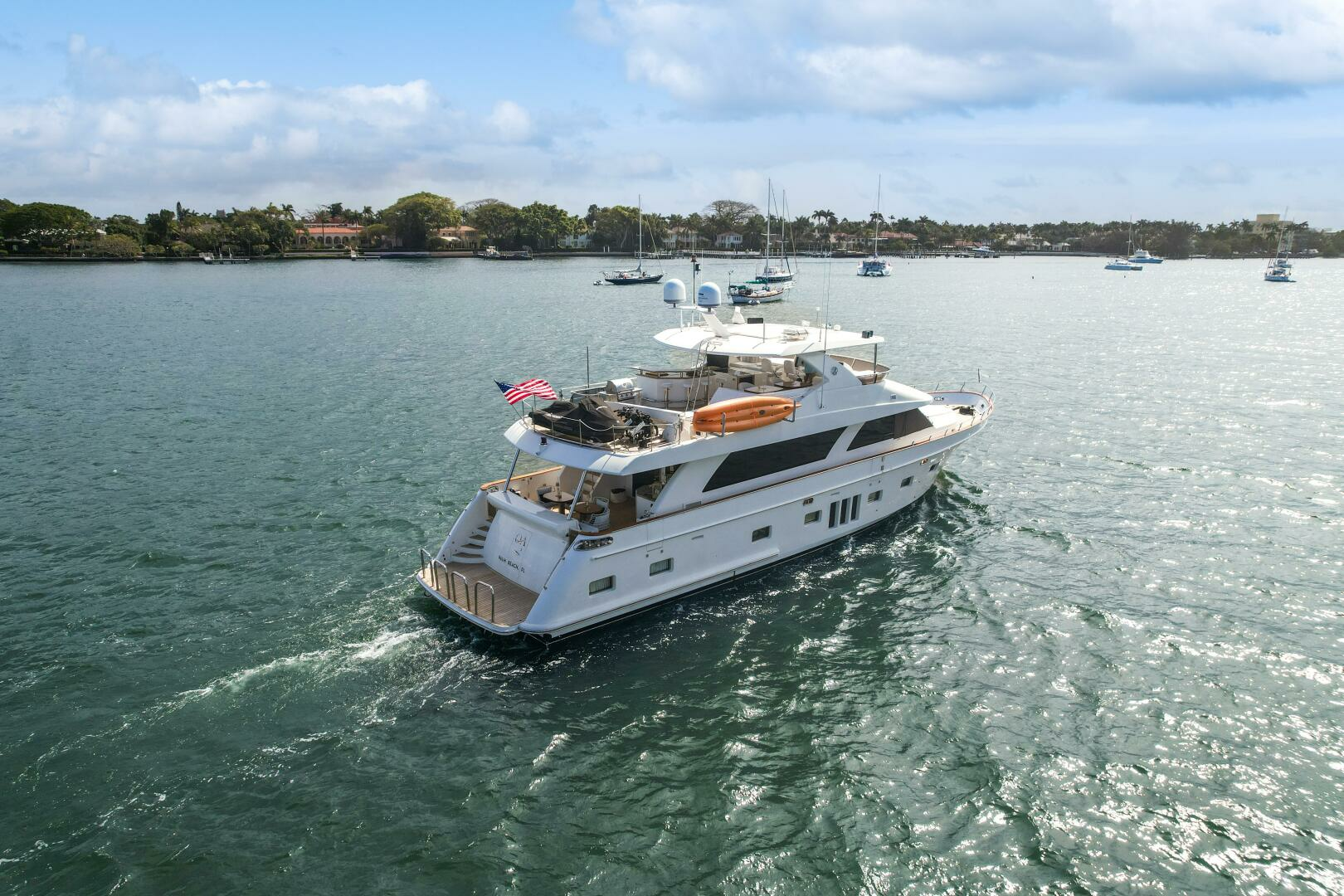 2010 Ocean Alexander 83 - Image 7