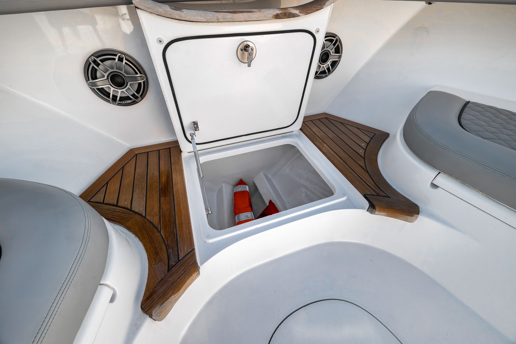 2024 Valhalla Boatworks V-55 - 29