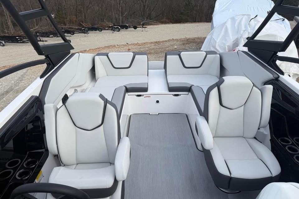 2026 Yamaha Boats AR250 interior with modern seating and sleek design.