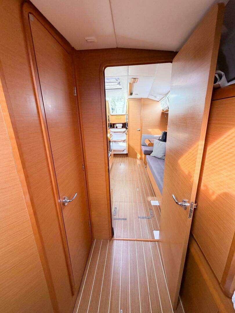 2013 Jeanneau Sun Odyssey 409 - Image 52