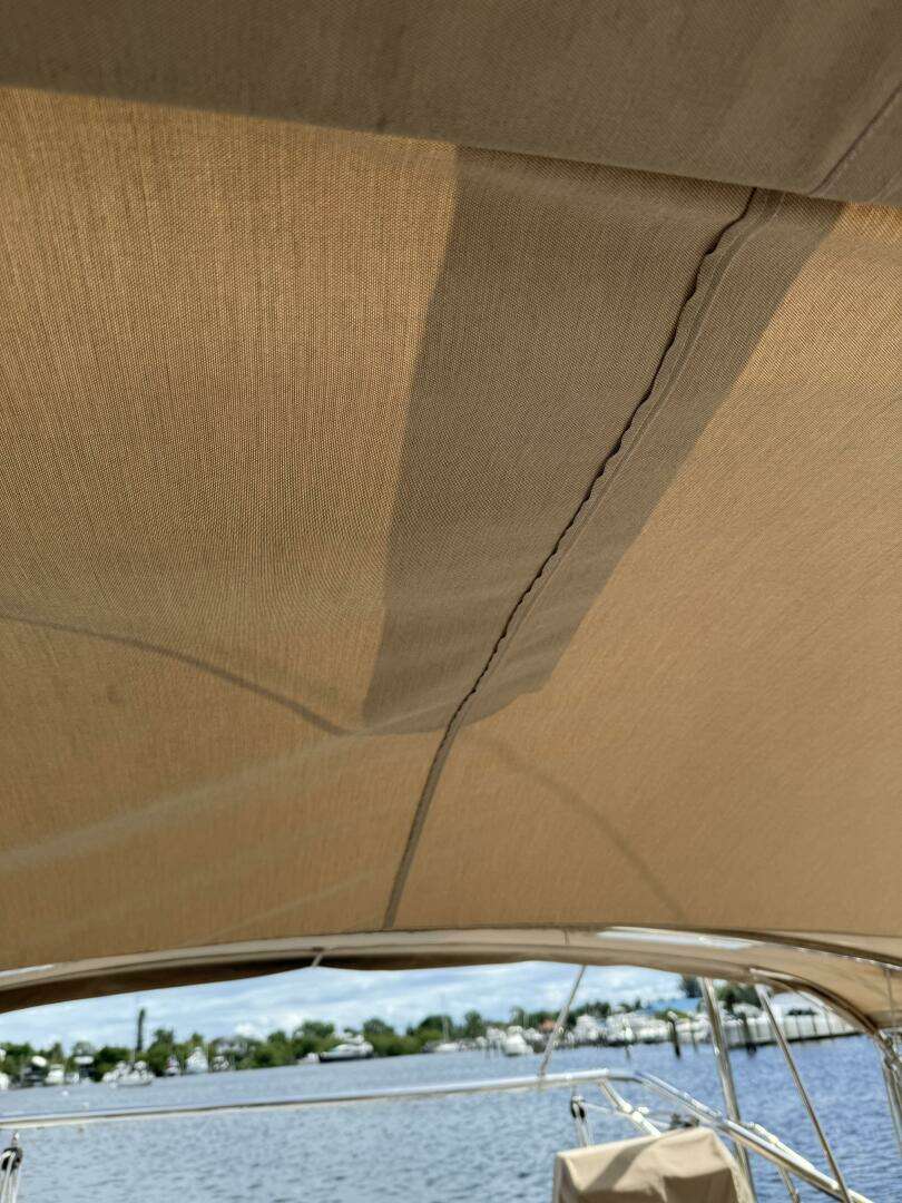 2012 Beneteau 43 - Image 27