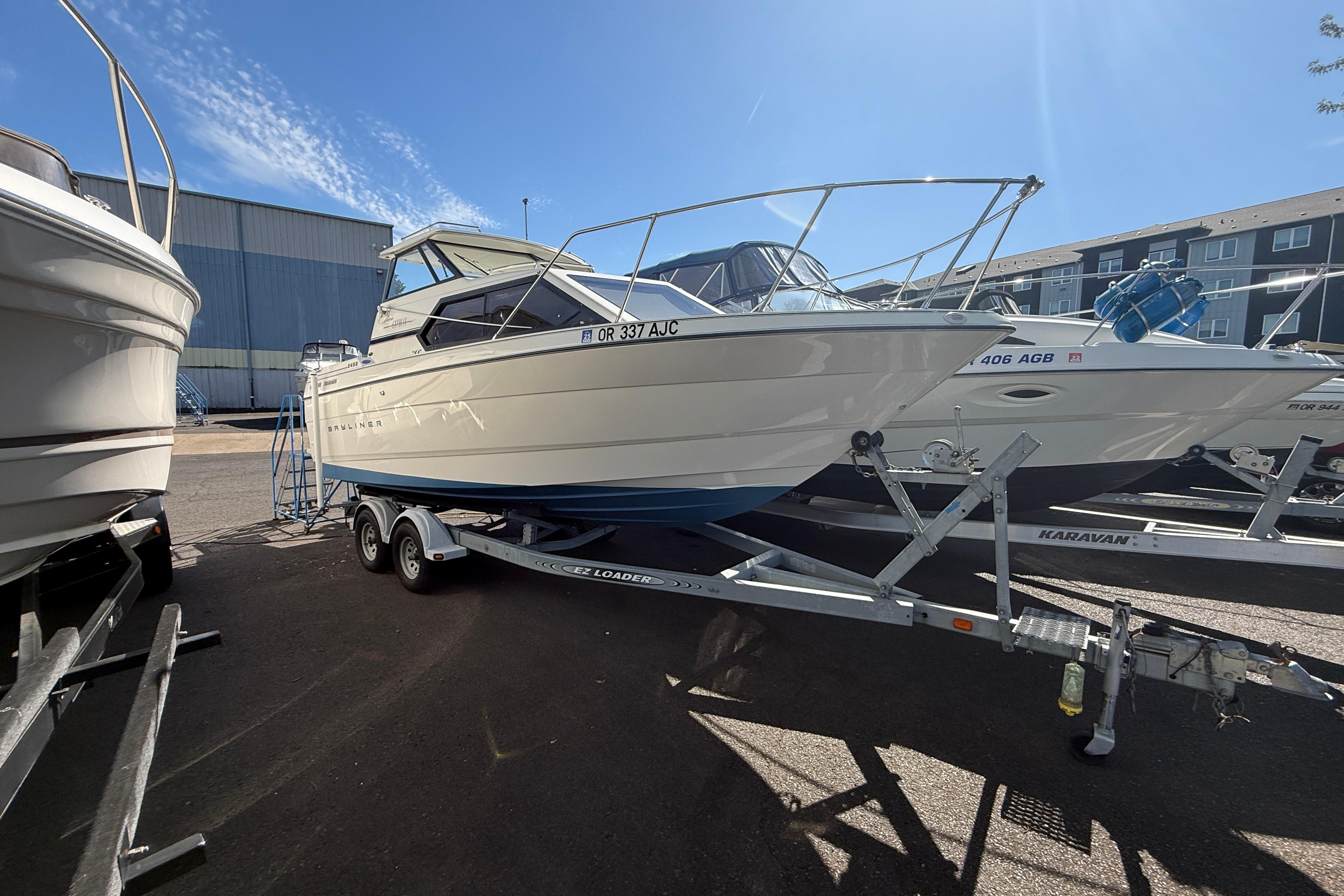 1997 Bayliner 2452 Ciera Express