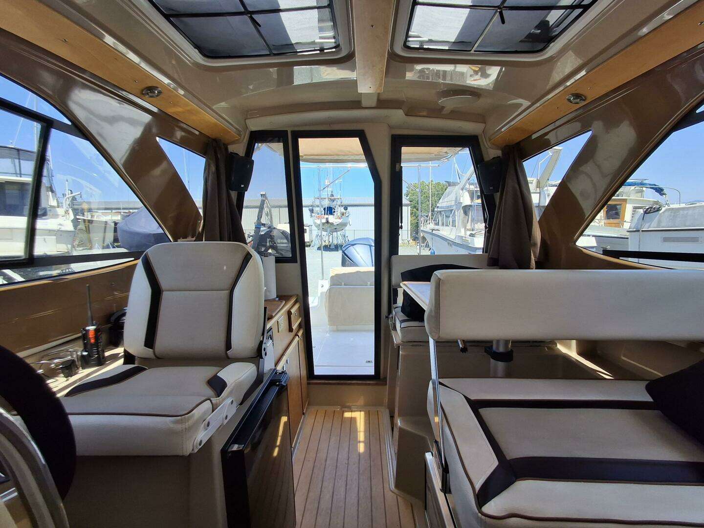 2017 Cutwater 24C - Image 10