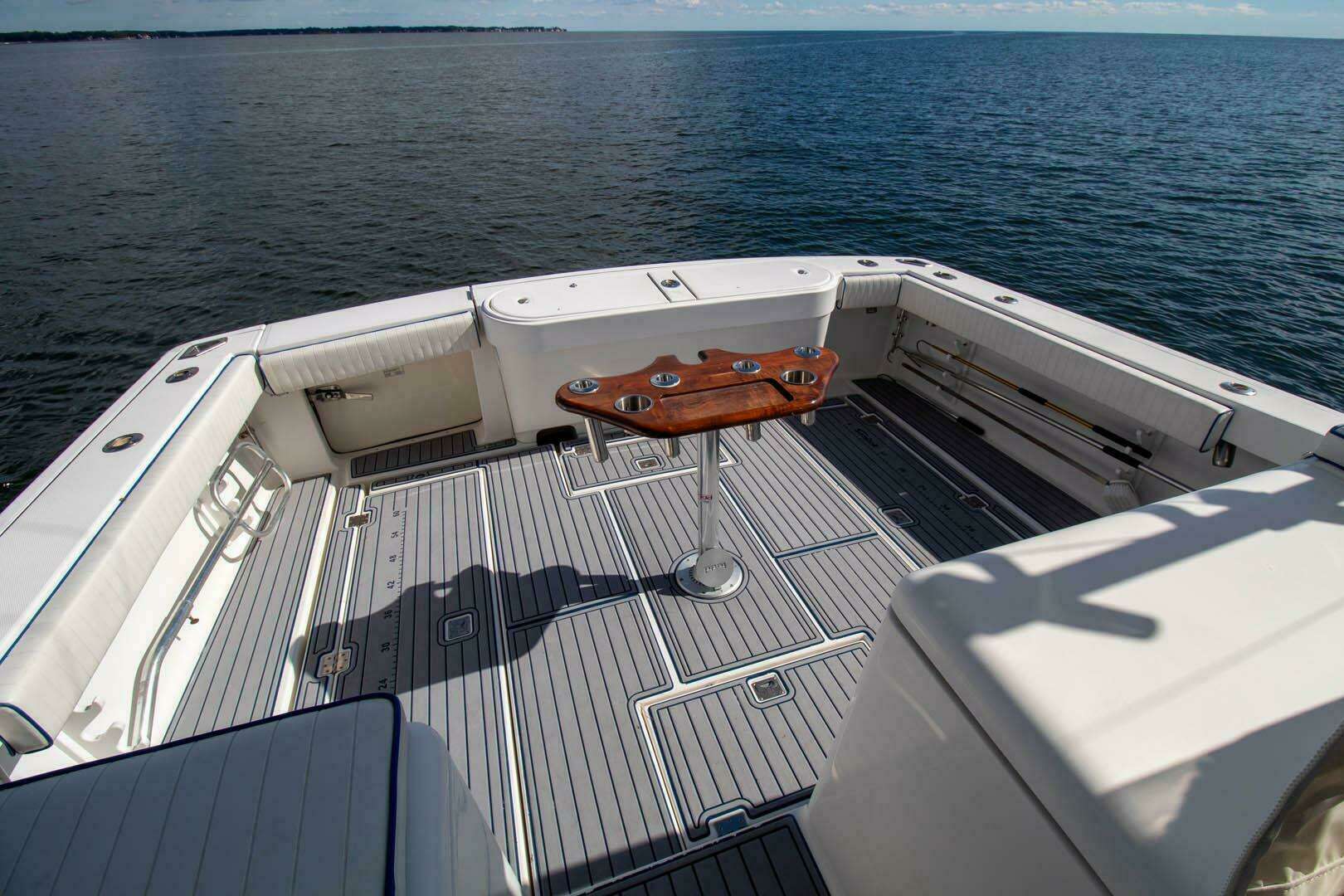 2006 Rampage 38 Express - Image 20