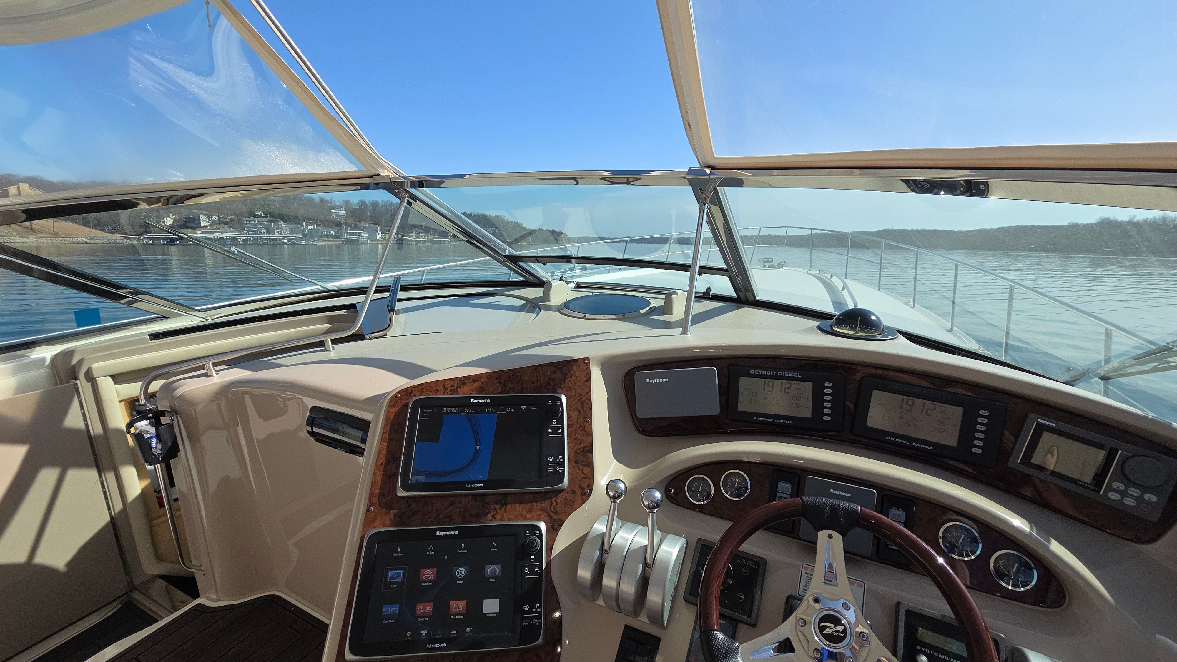 1999 Sea Ray 580 Super Sun Sport - 11