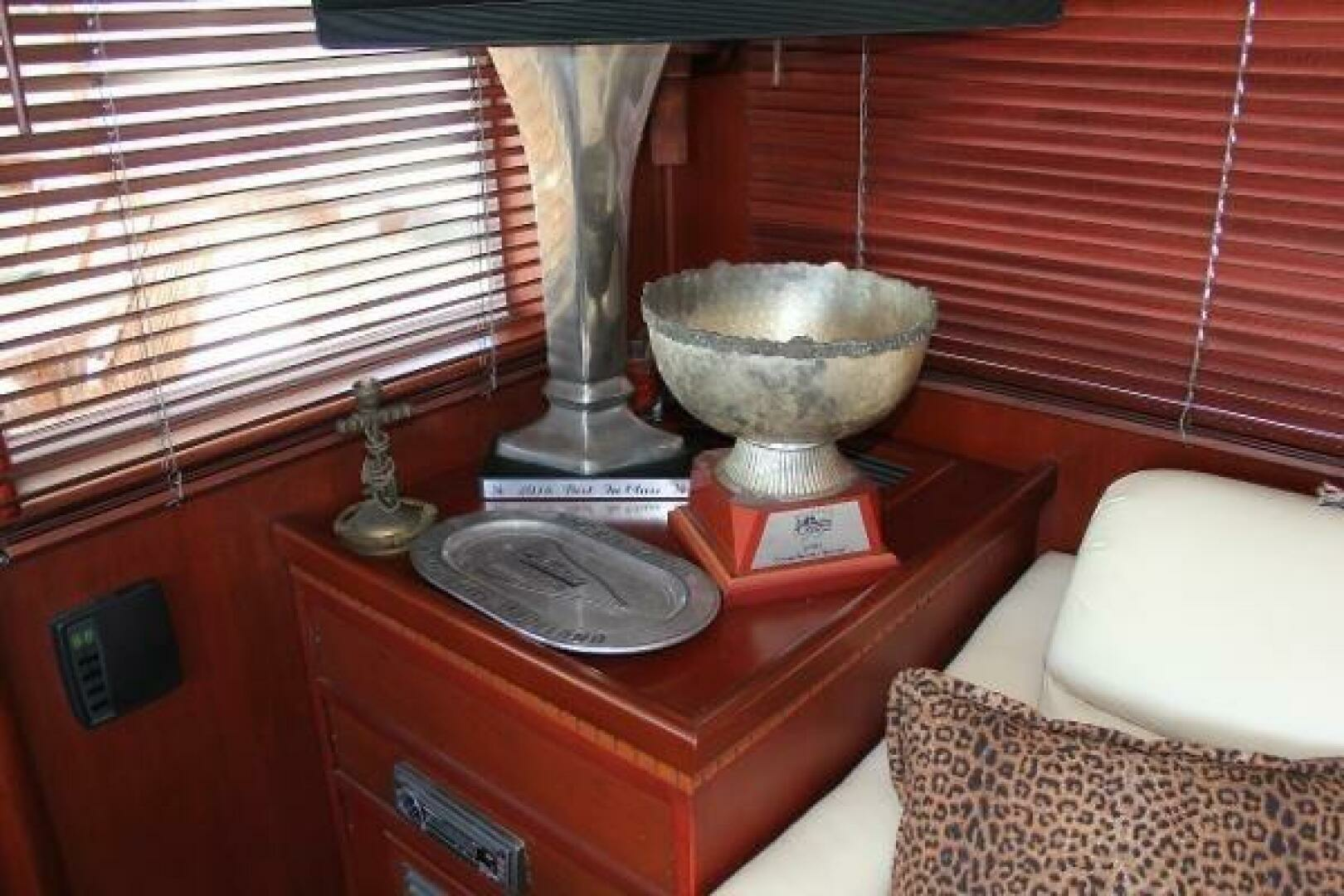 1965 Hatteras Motor Yacht - Image 17