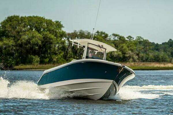2025 Edgewater 262CC