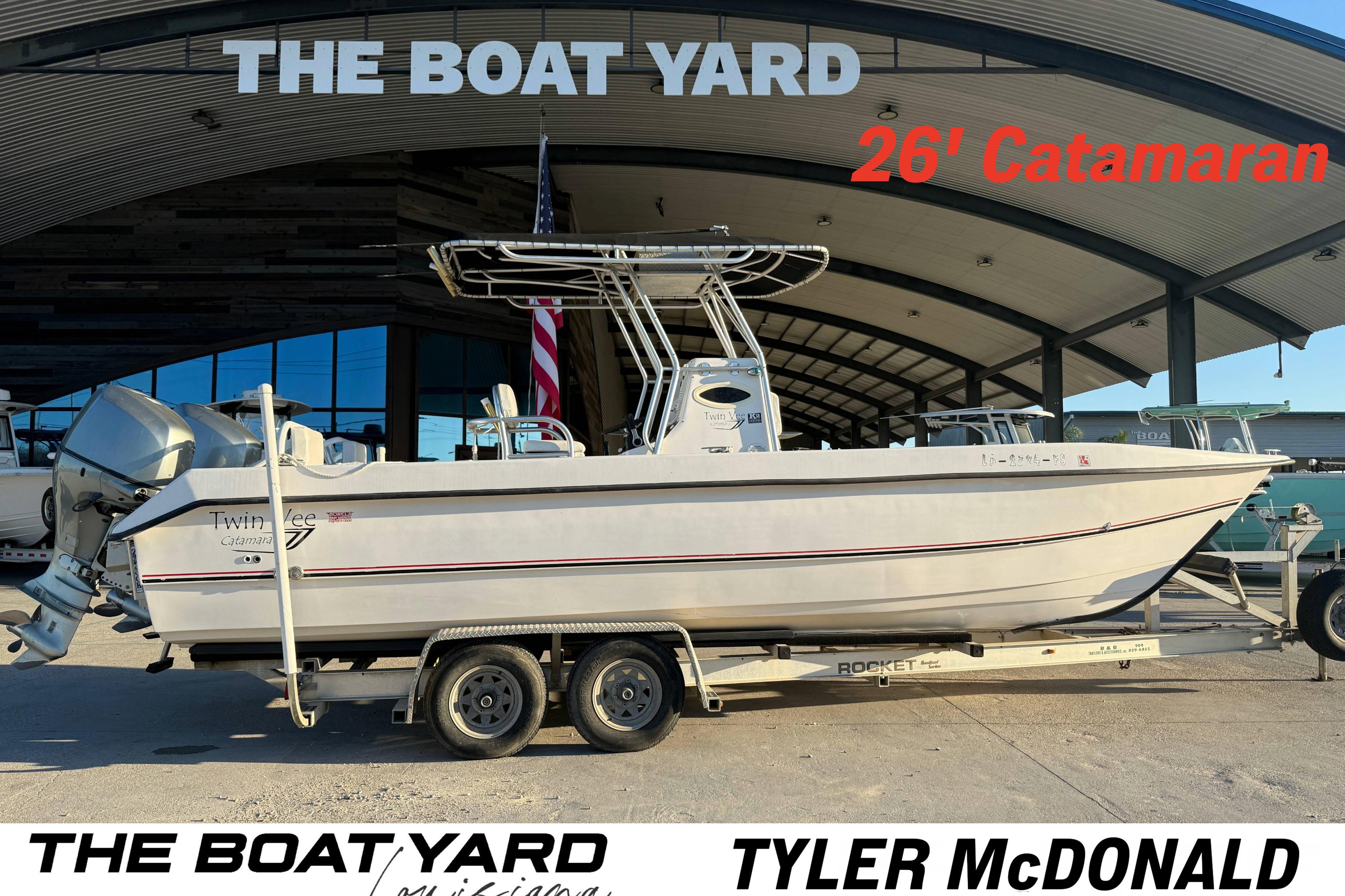 2007 Twin Vee 26 Center Console