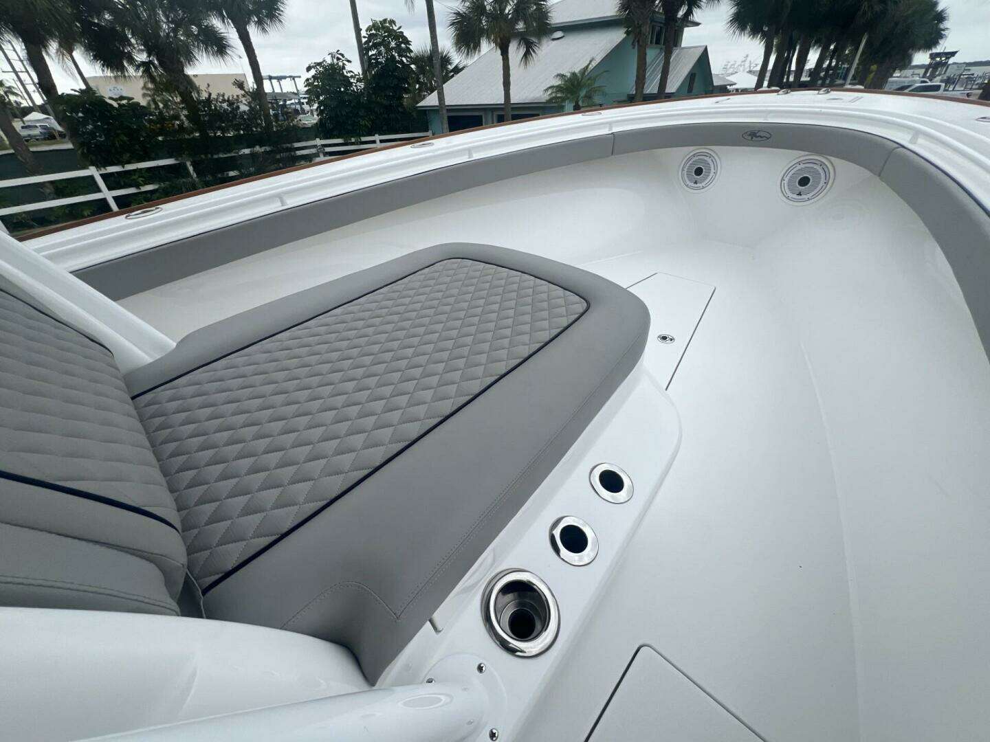 2023 Valhalla Boatworks V-33 - Image 22