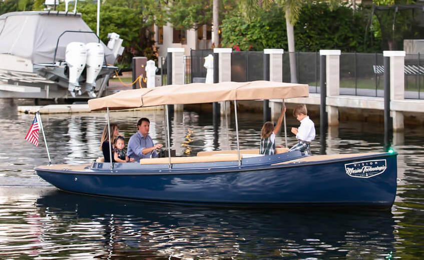 2023 Vision Marine Technologies Fantail 217