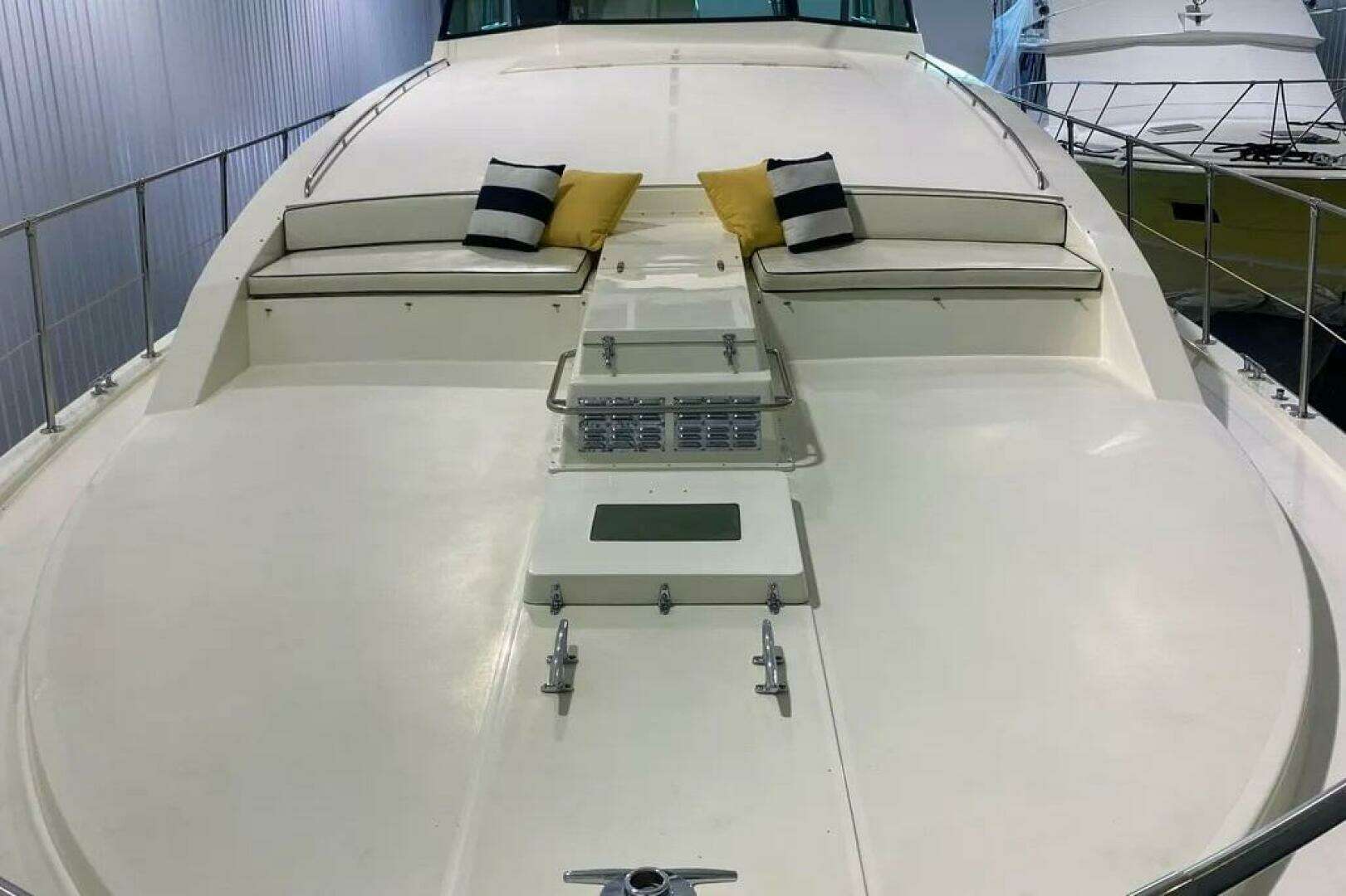 1986 Bertram 58 Flybridge Motor Yacht - Image 32
