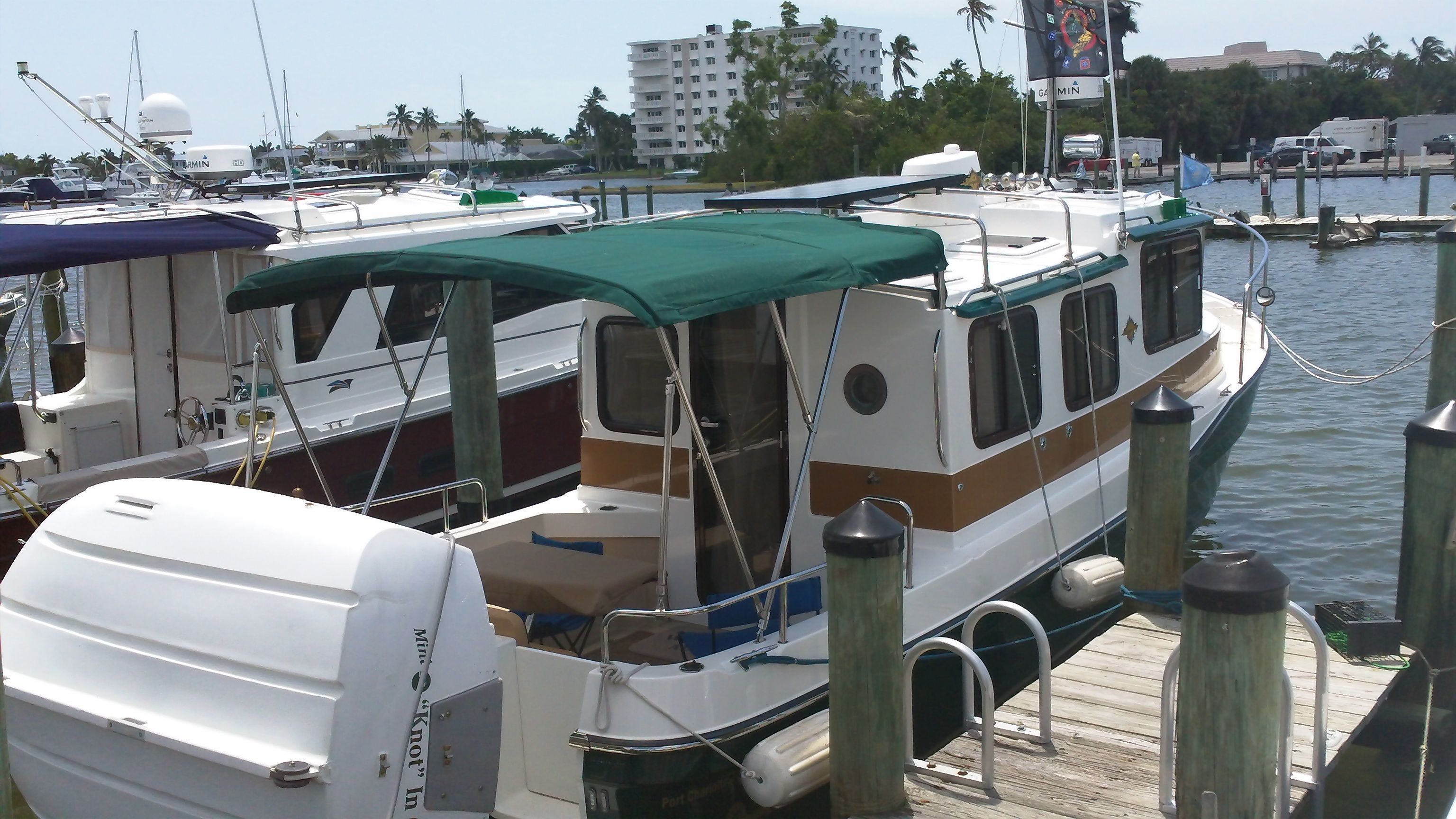 2014 Ranger Tugs R-27 - 7