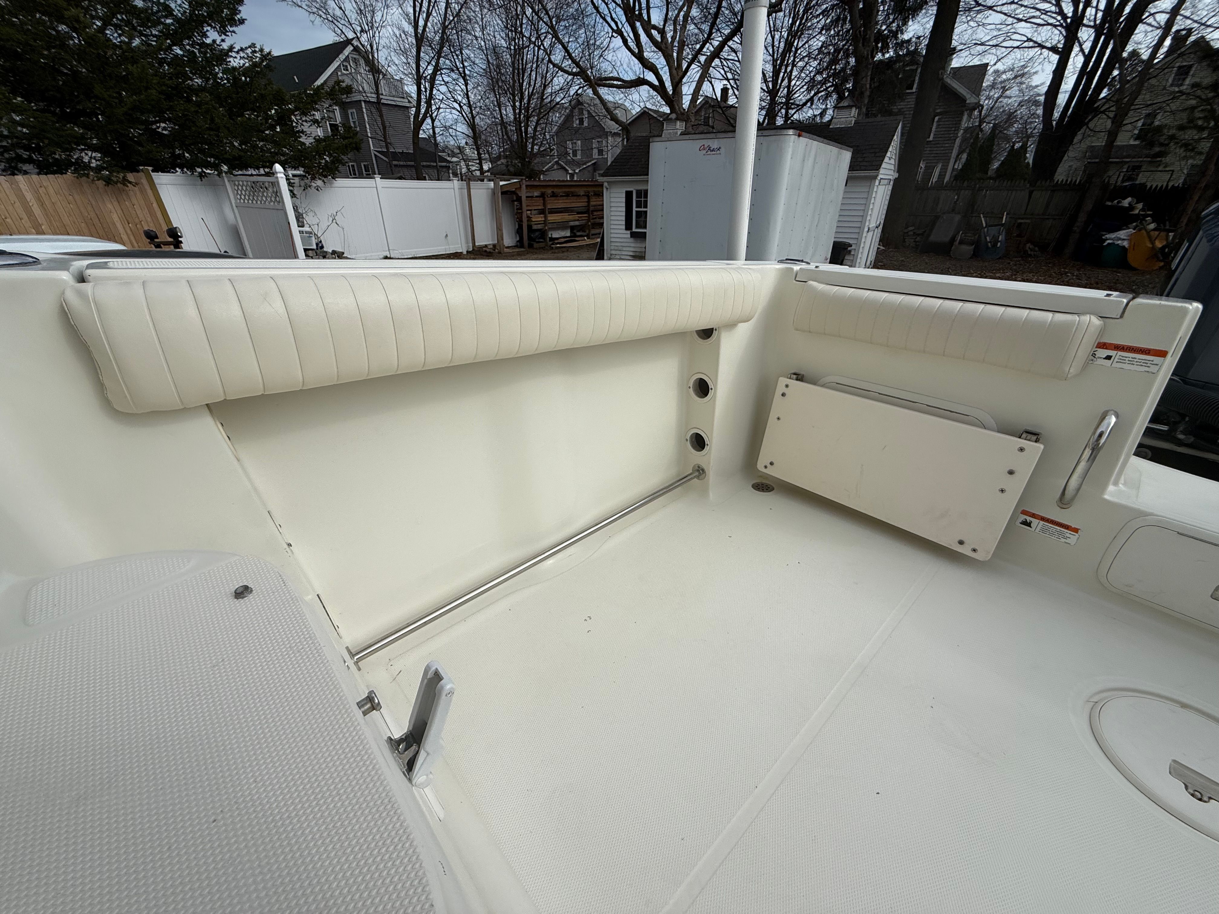 Interior of a 2008 Hydra-Sports Vector 2200 VX boat.