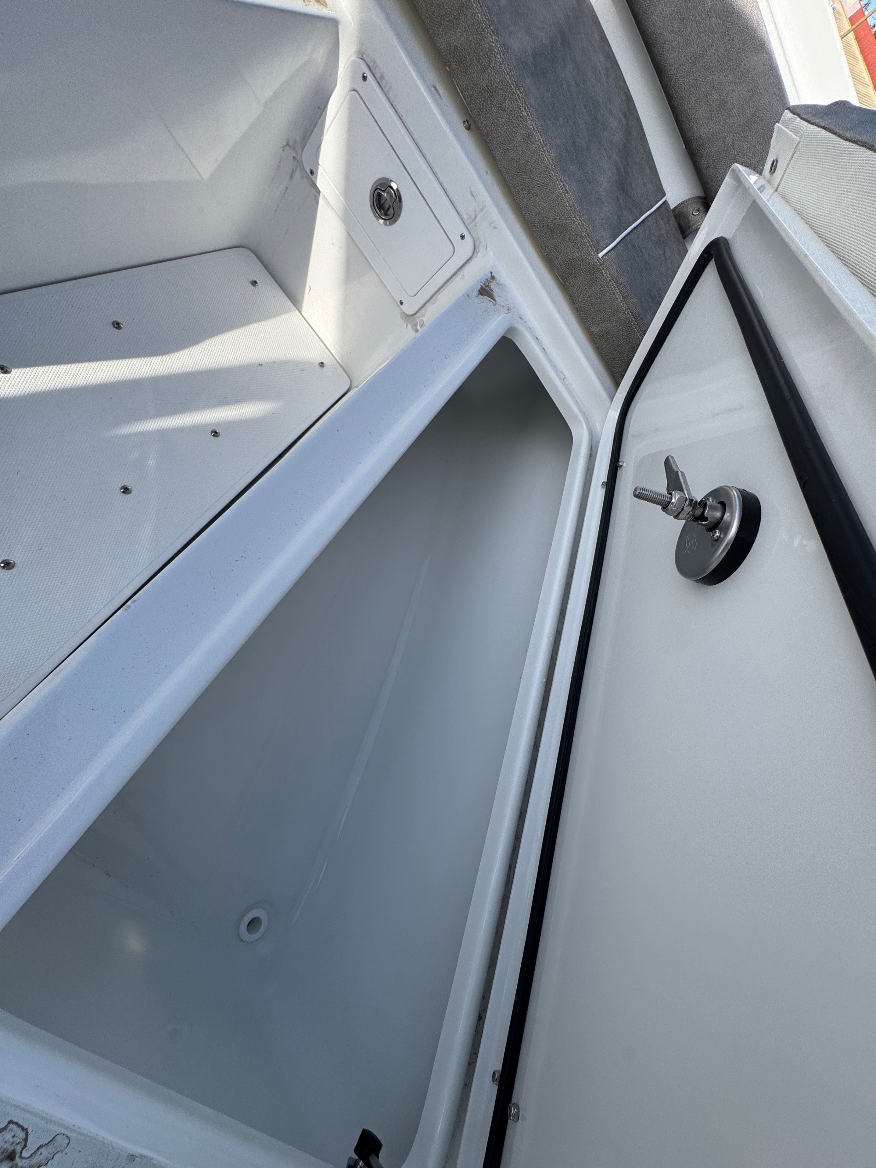 2026 Sea Hunt Gamefish 28 Forward Seating - 30