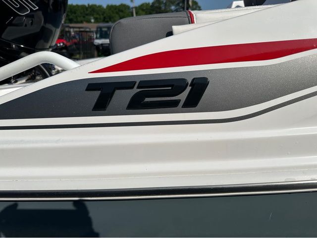 2024 Tahoe TAHOE 21 W/150 HP - 10