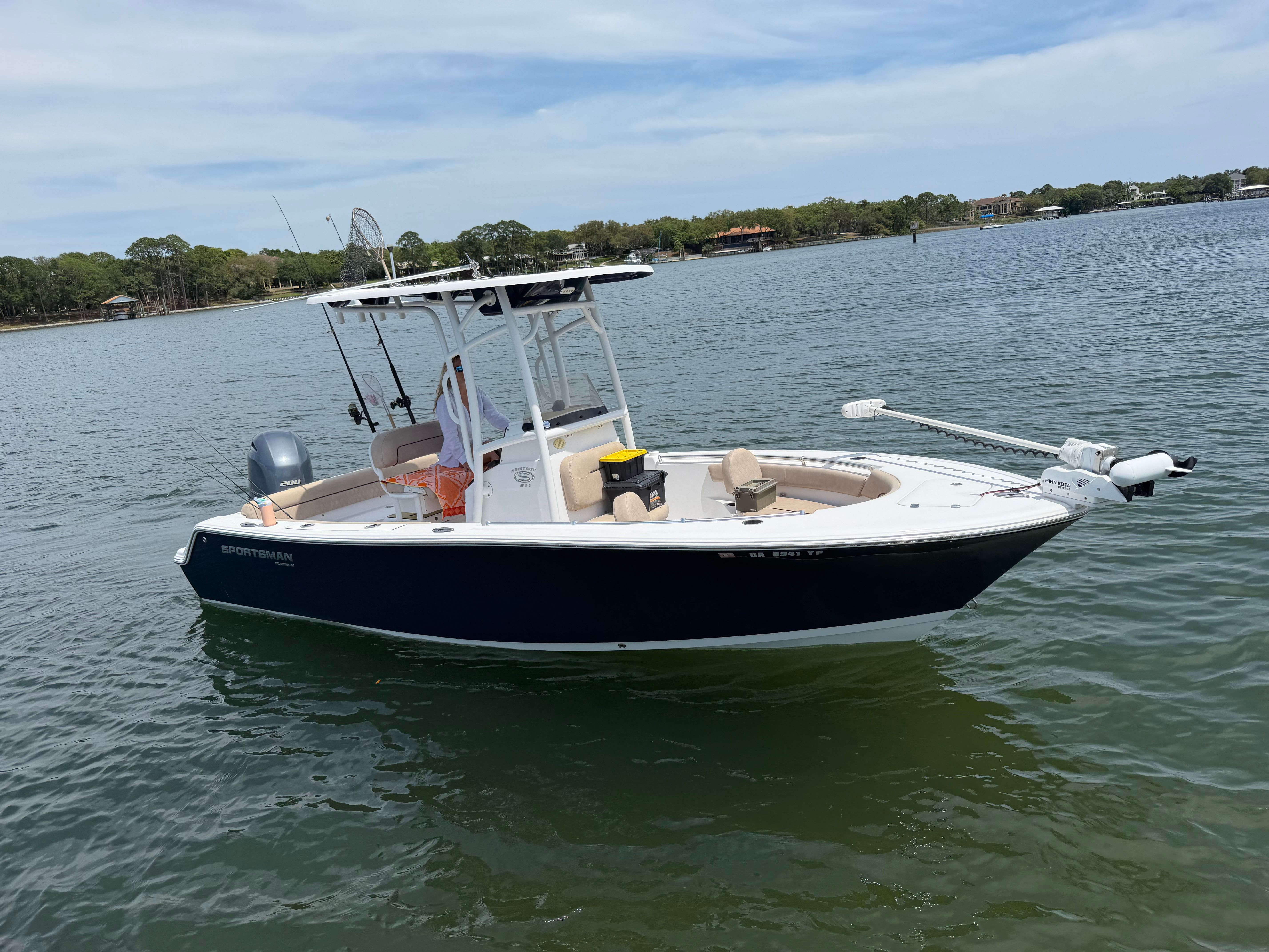2020 Sportsman Heritage 211 Center Console