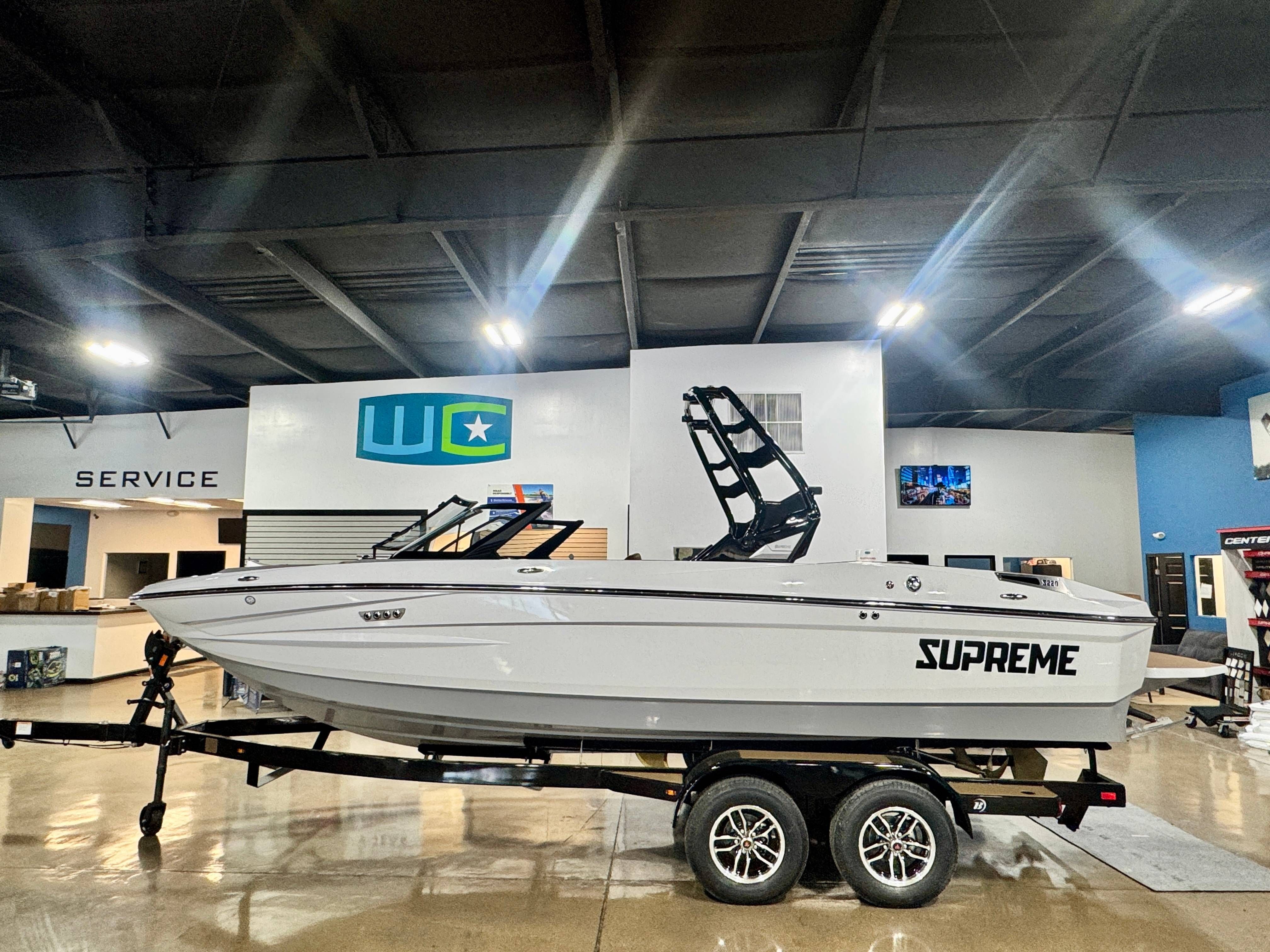 2025 Supreme S220