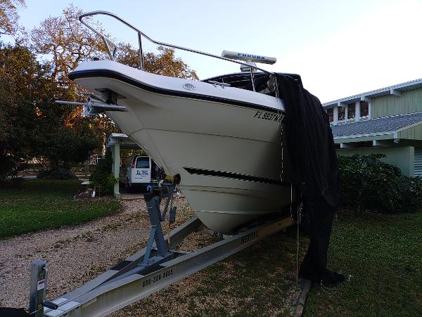 2002 Century 3200 Center Console - 2