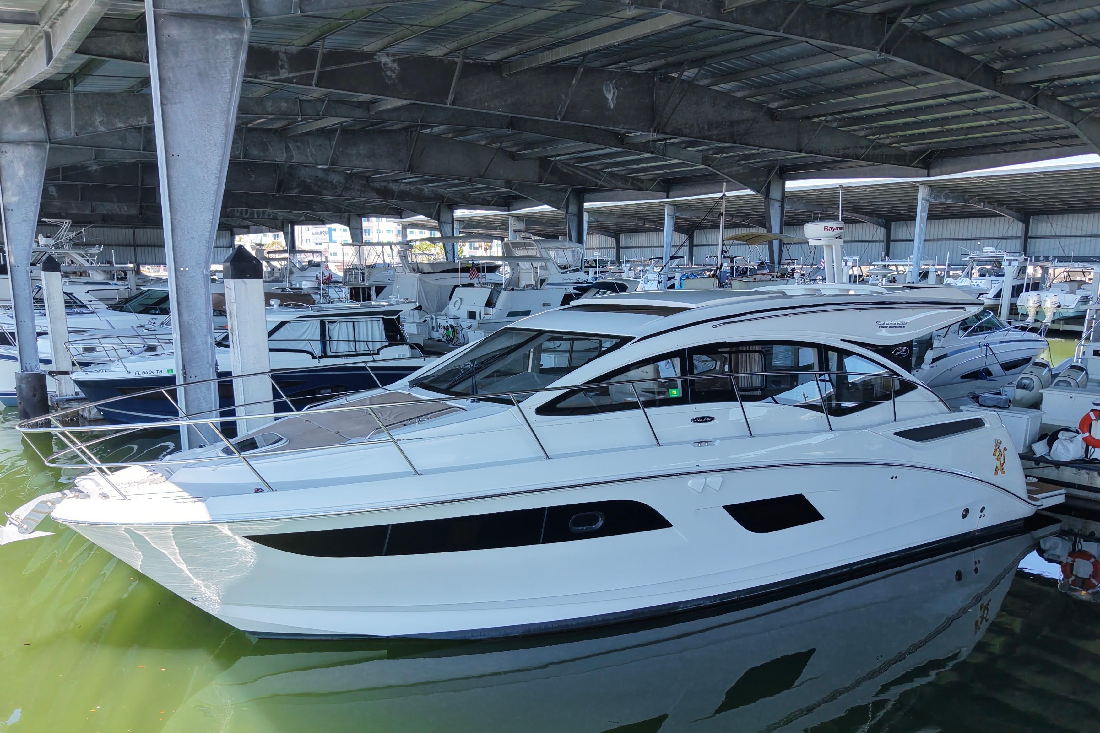 2017 Sea Ray Sundancer 400
