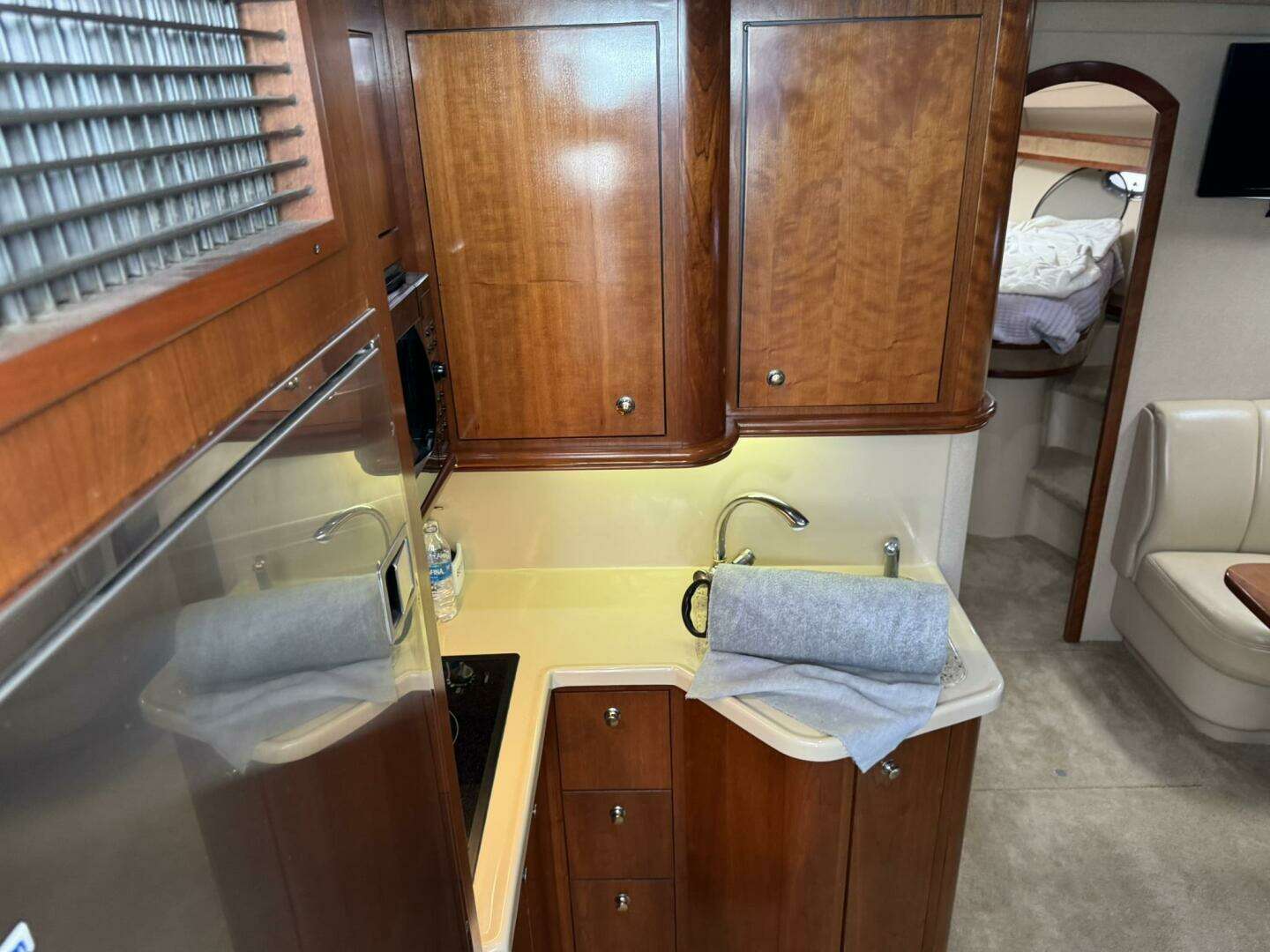 2003 Cruisers Yachts 3772 - Image 53