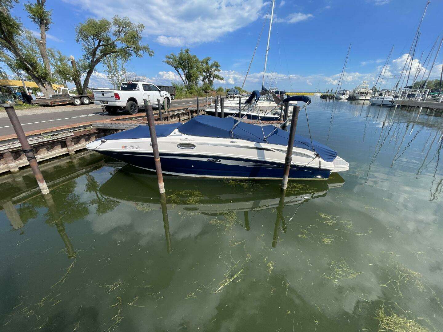 2010 Sea Ray 280 Sun Deck - Image 62