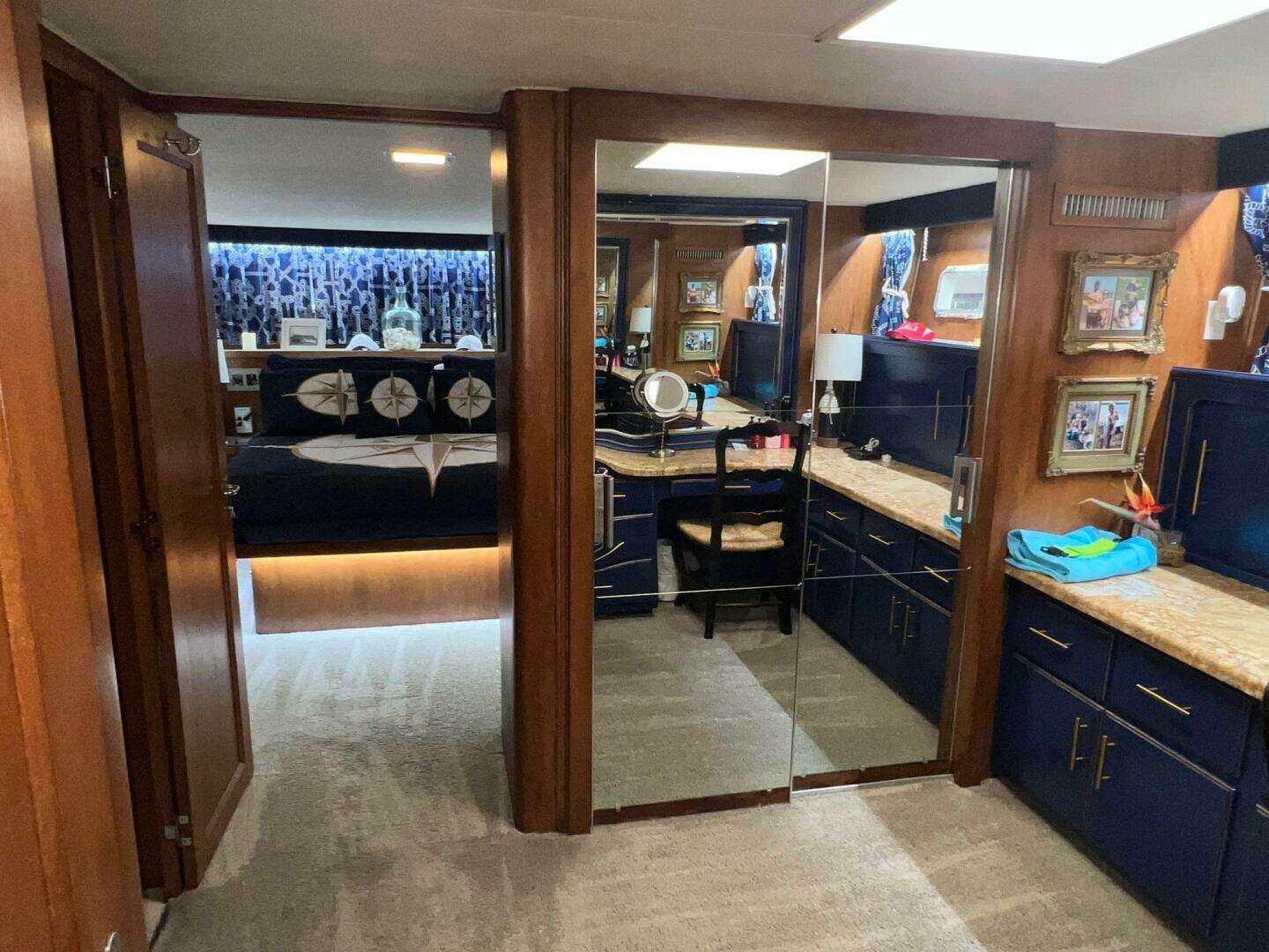 1988 Hatteras Motor Yacht - Image 83