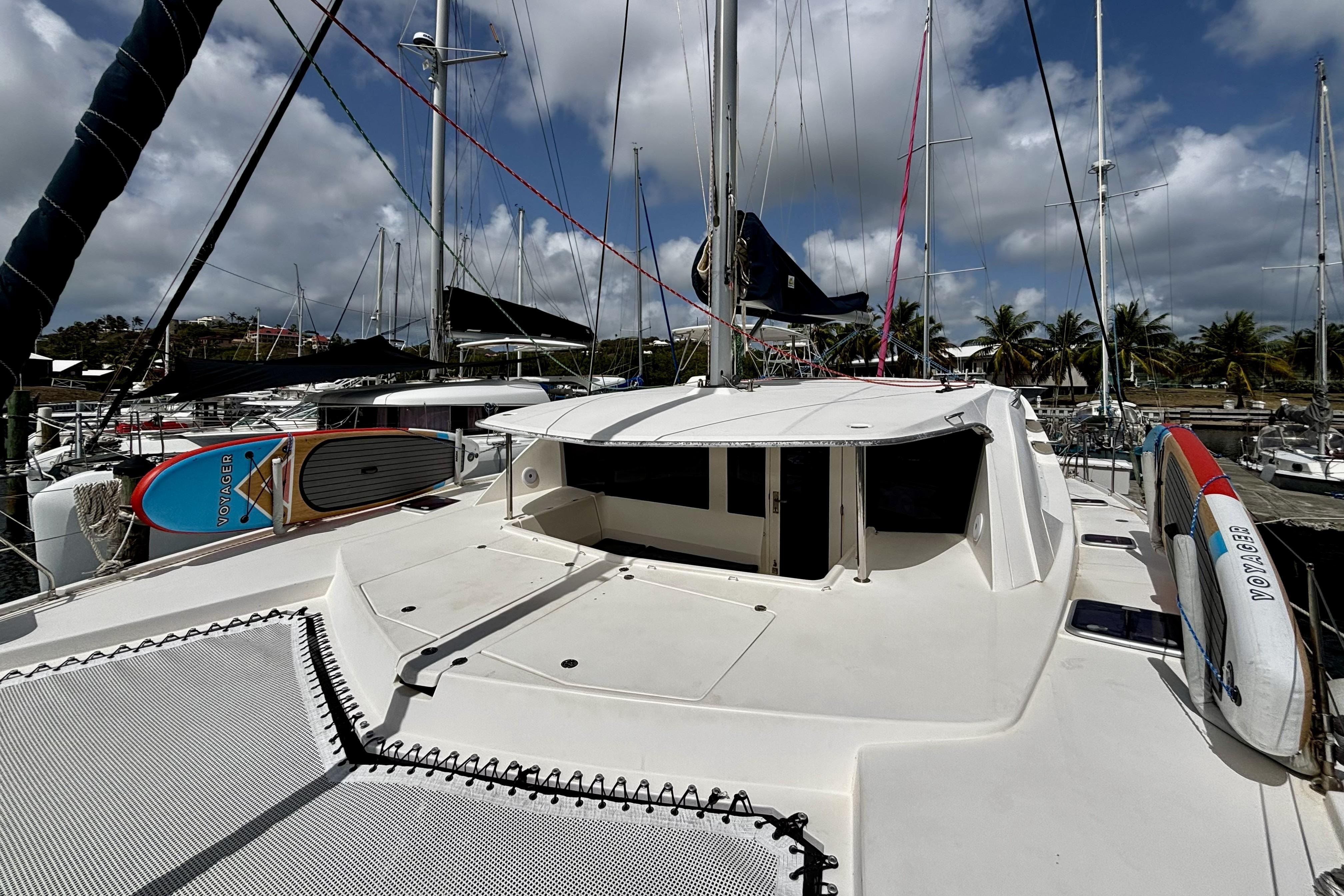 Catamaran Leopard 44