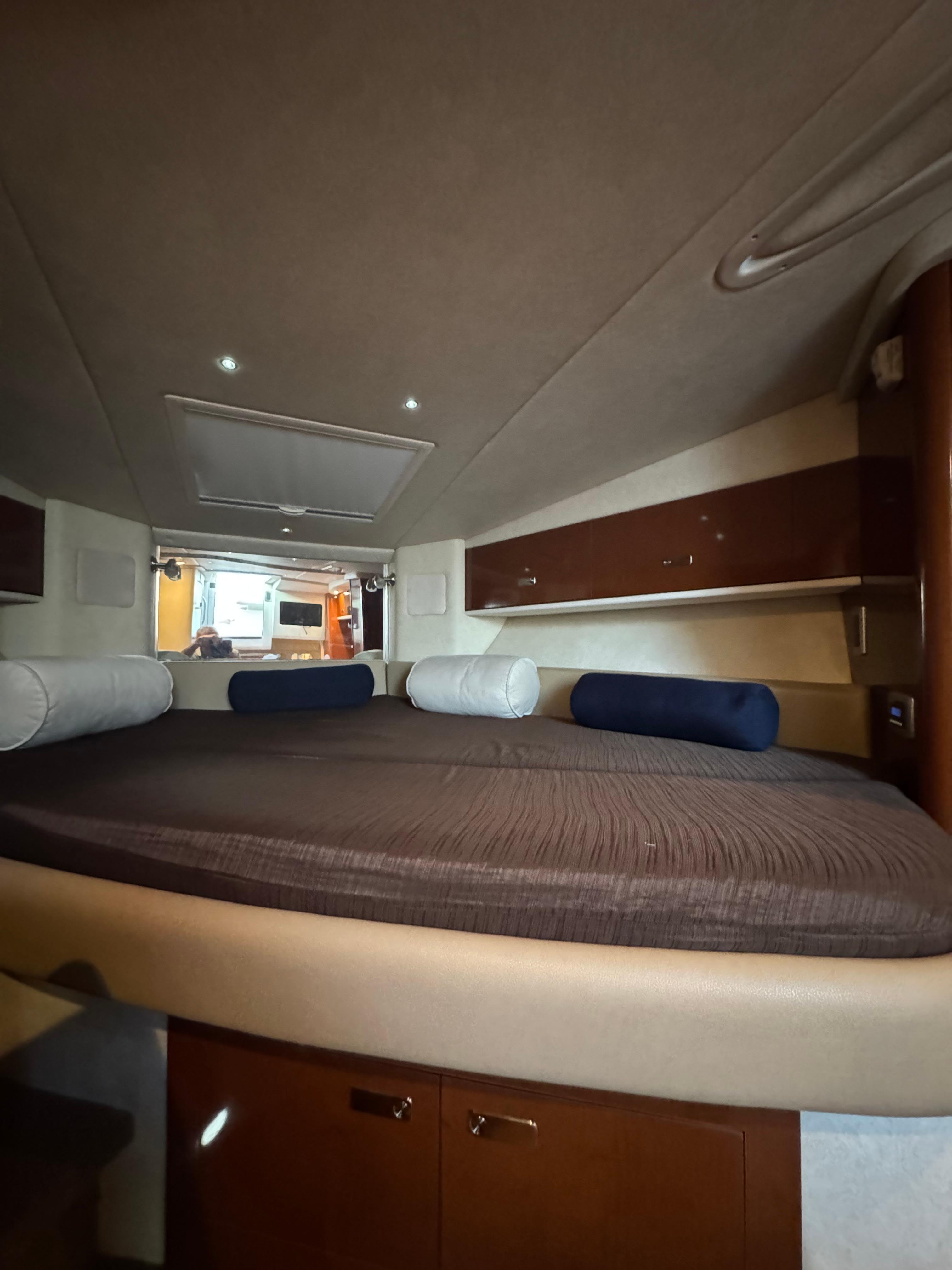2012 Sea Ray Sundancer 330 - 8