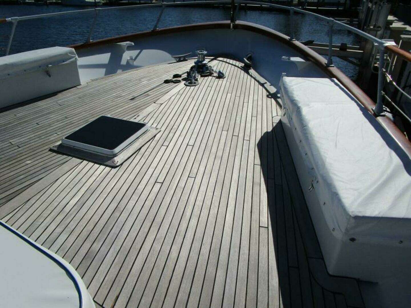 1986 Burger Flush Deck with Flybridge - Image 44
