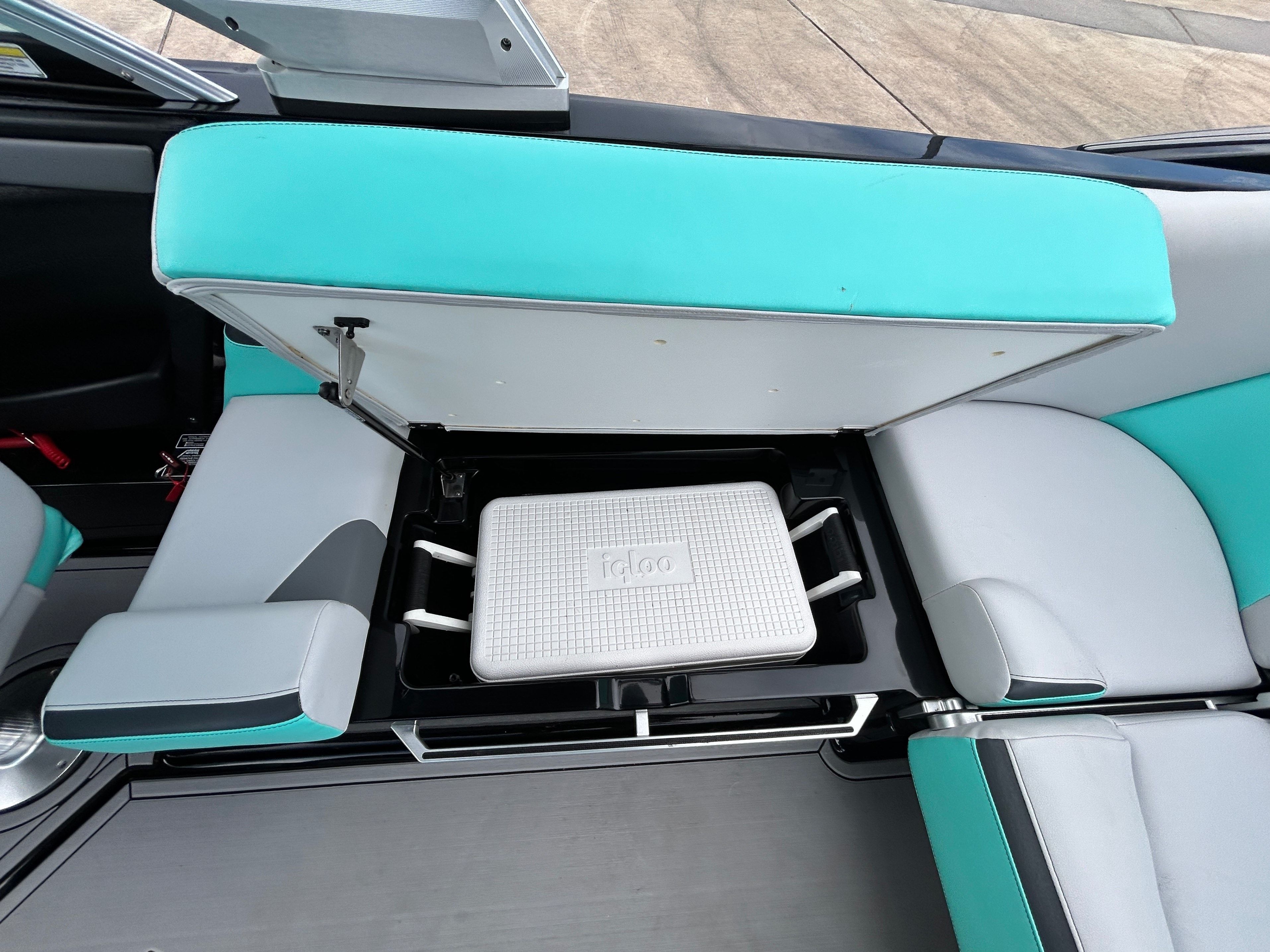 2019 MasterCraft XStar - 51