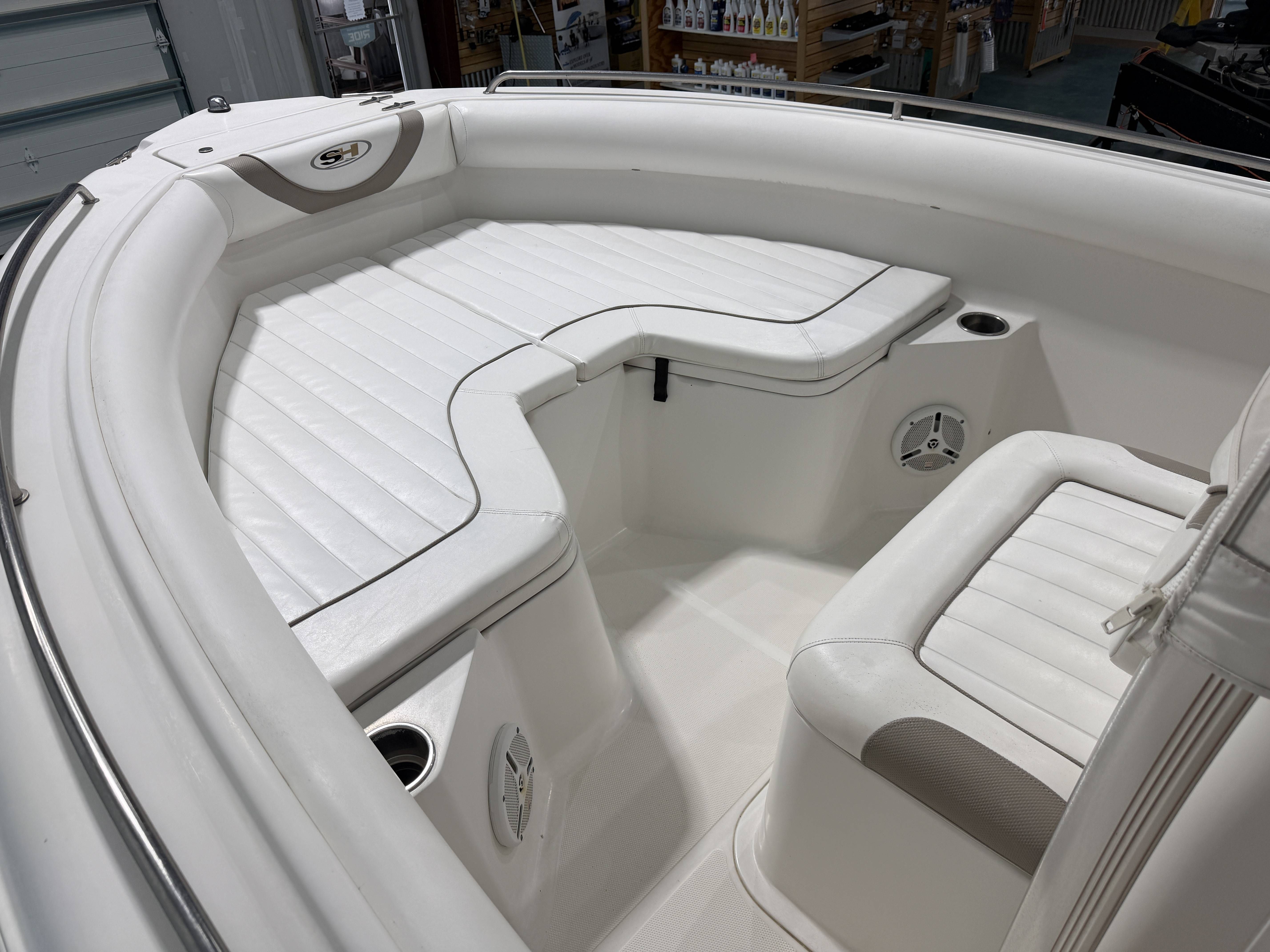 2010 Sea Hunt ULTRA 21 - 17
