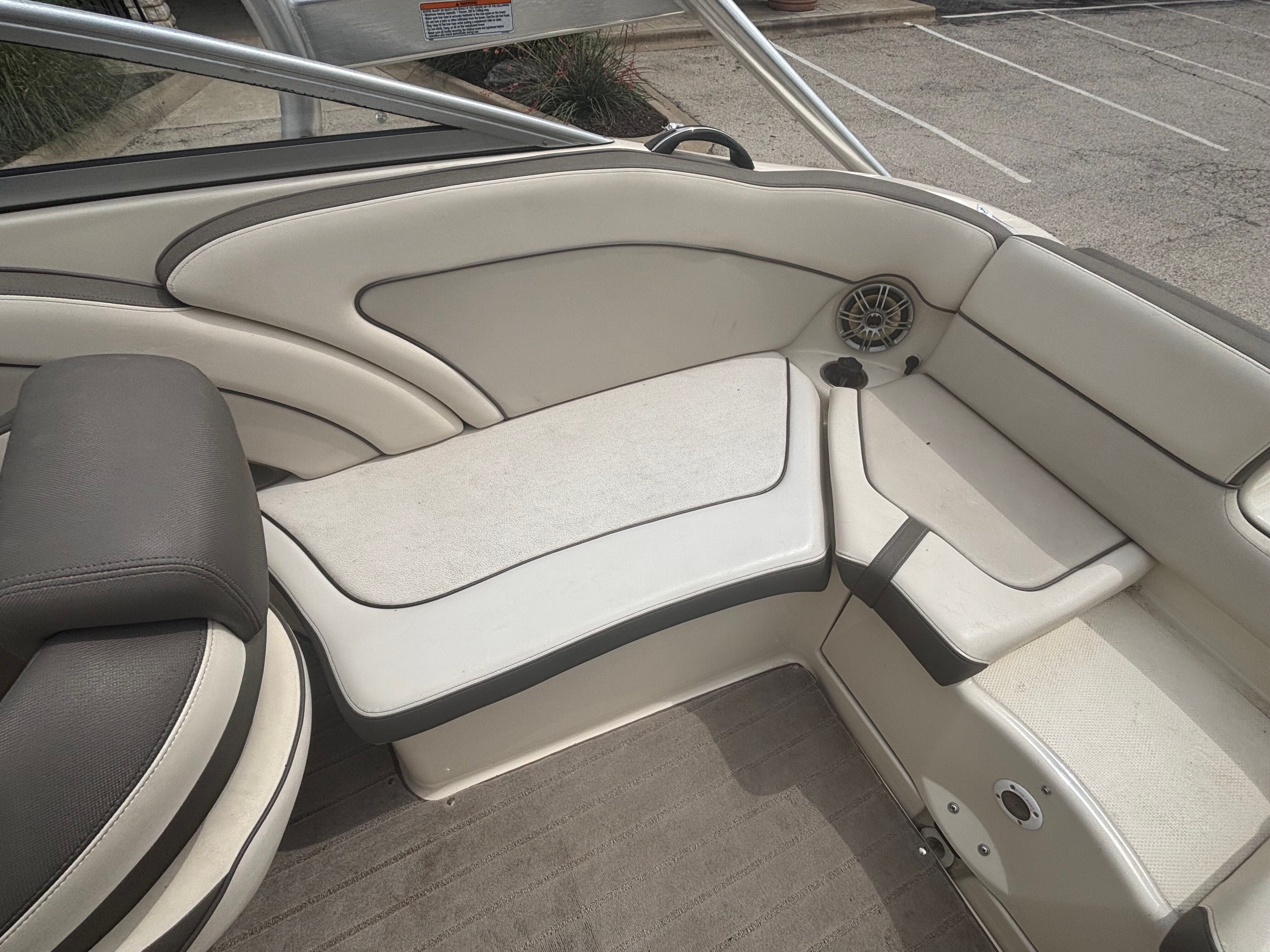 2014 YAMAHA 242 LTD S - Image 12