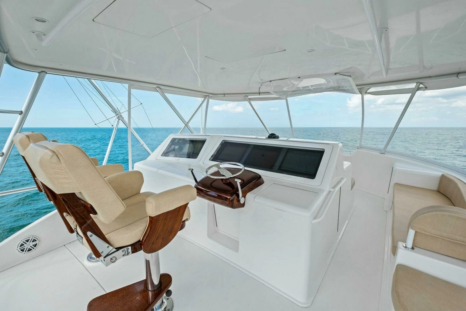 2008 Viking 64 Convertible - Image 20