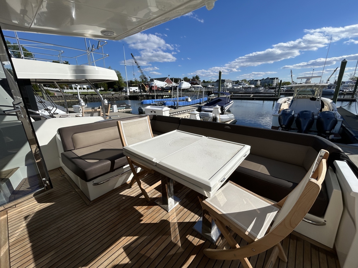 2019 Galeon 550 FLY - Image 4