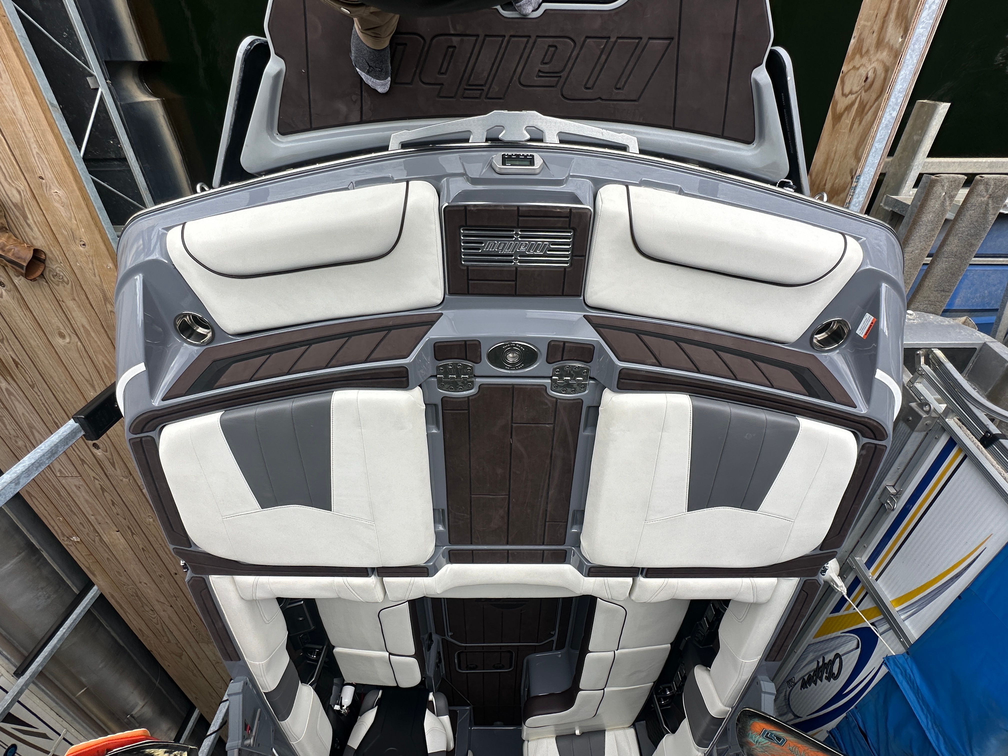 2022 Malibu Wakesetter 23 MXZ - 11