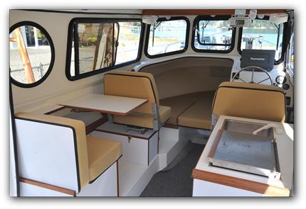 2026 Cape Dory Marinaut 220 Pilot House - 16