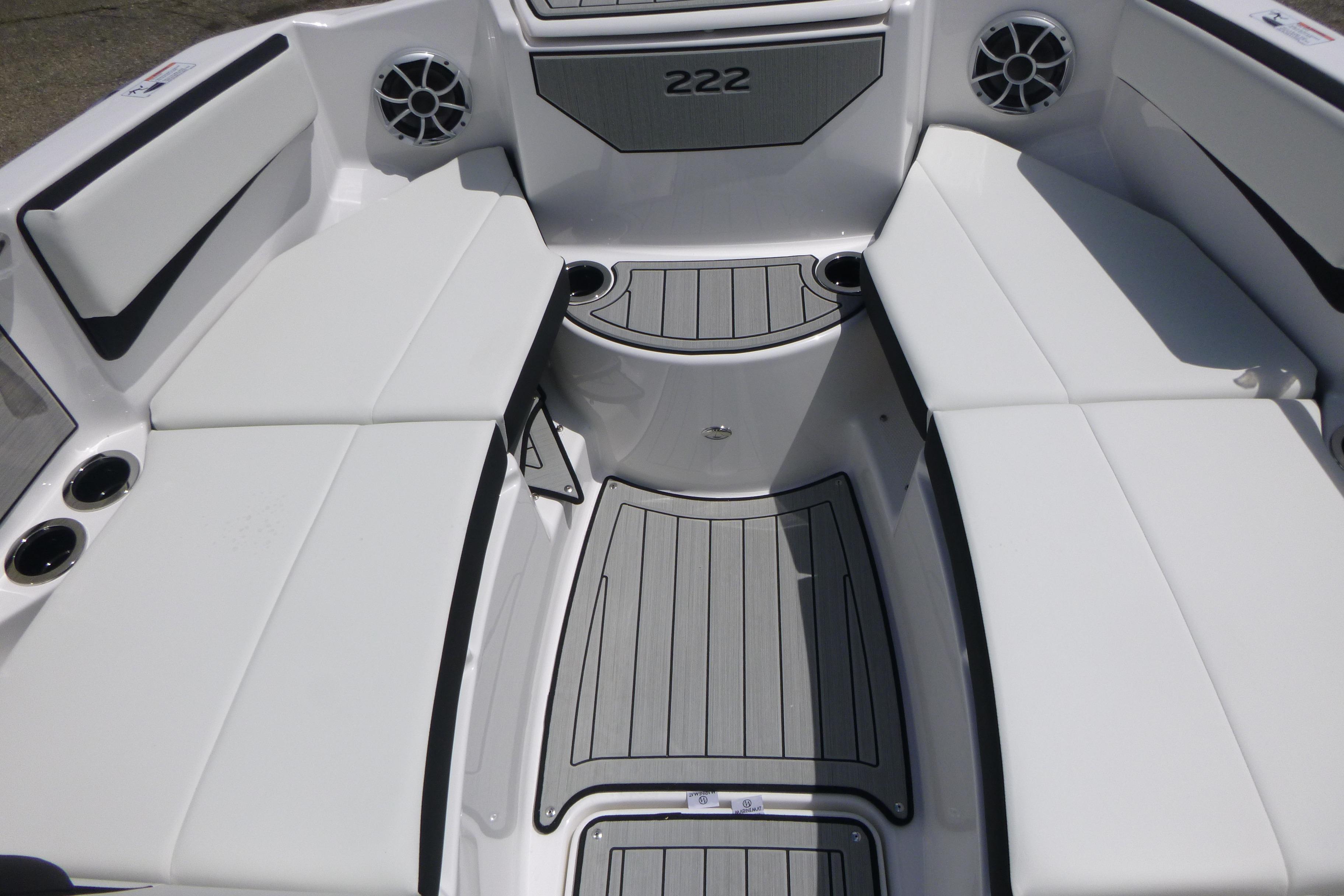 2026 Yamaha Boats 222S interior with white seating and sleek design.