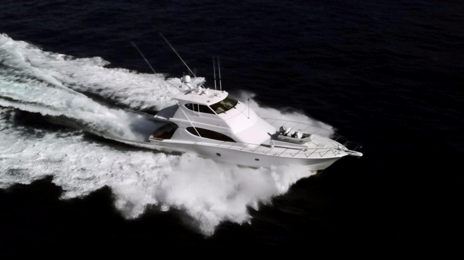 2006 Hatteras Enclosed Bridge