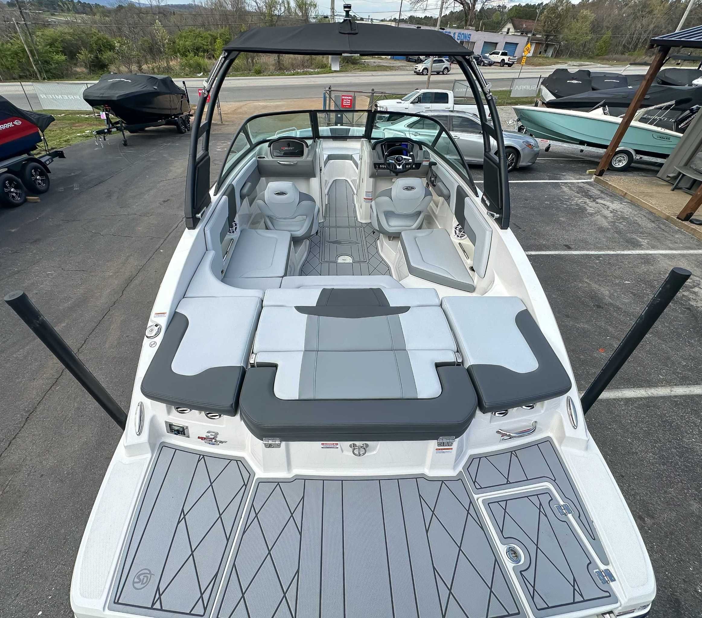 2026 Chaparral GTS 3 - 9