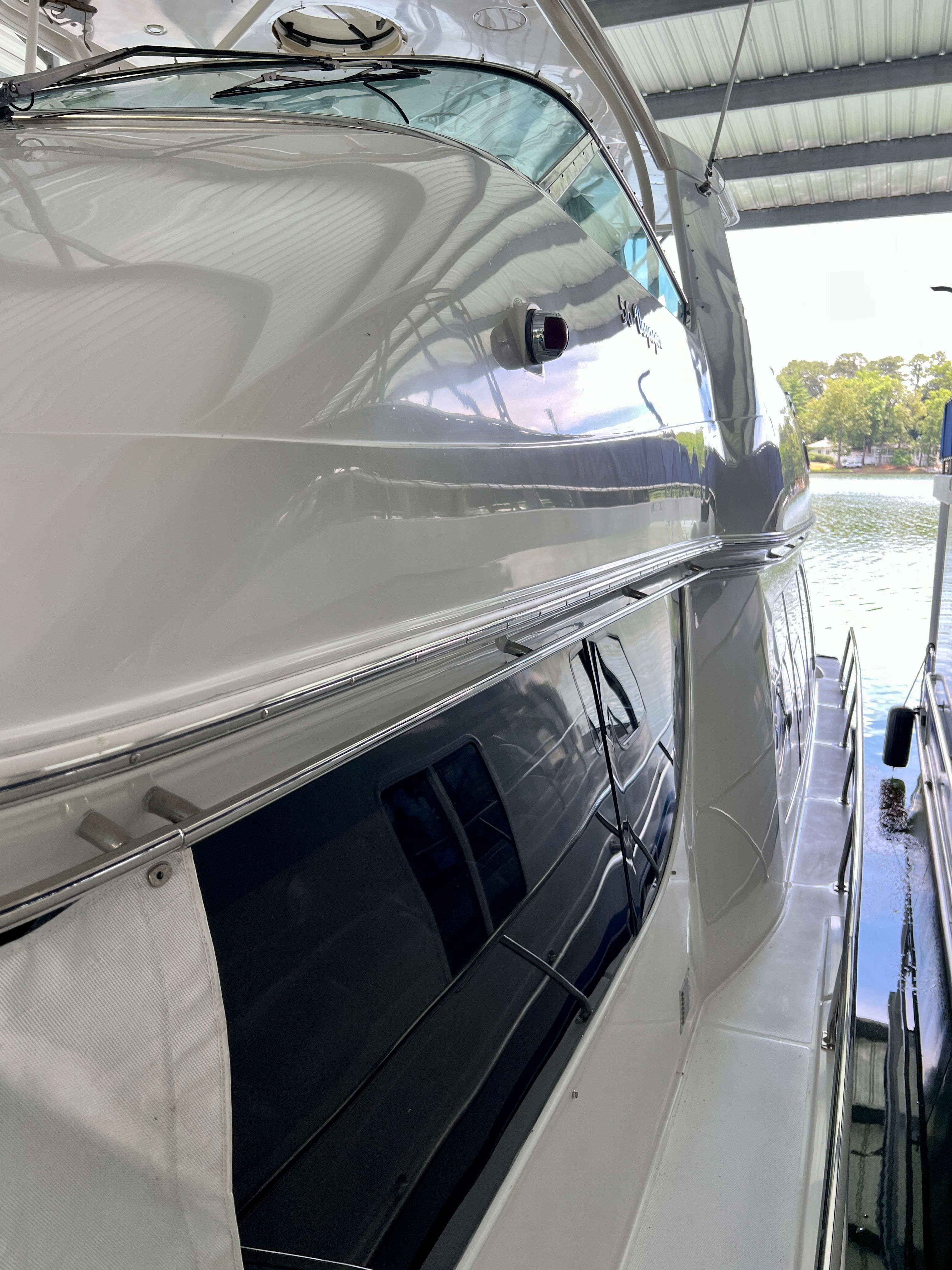 2005 Carver 560 Voyager Sky - 65