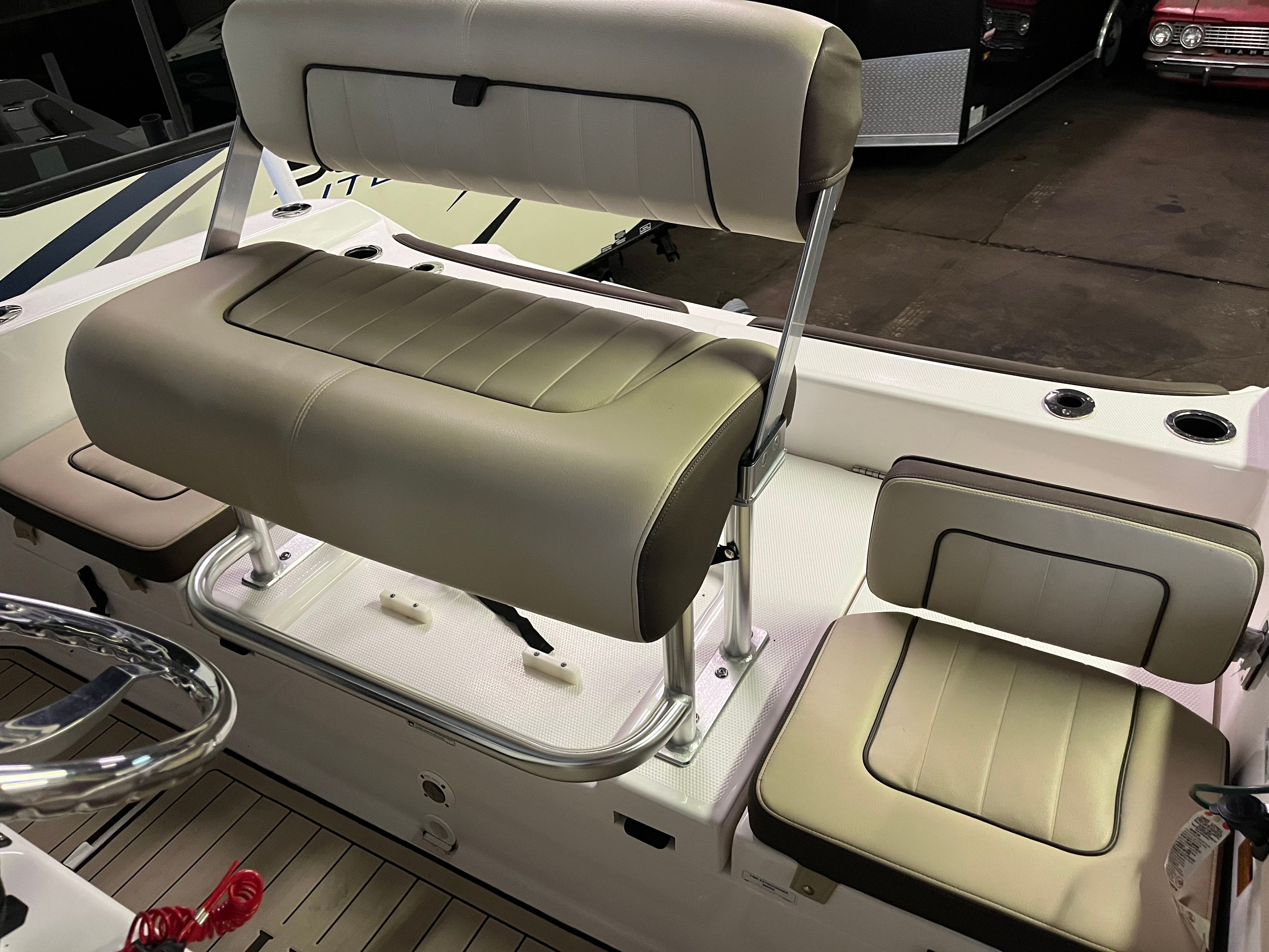 2022 Yamaha Boats 210 FSH Sport - 5
